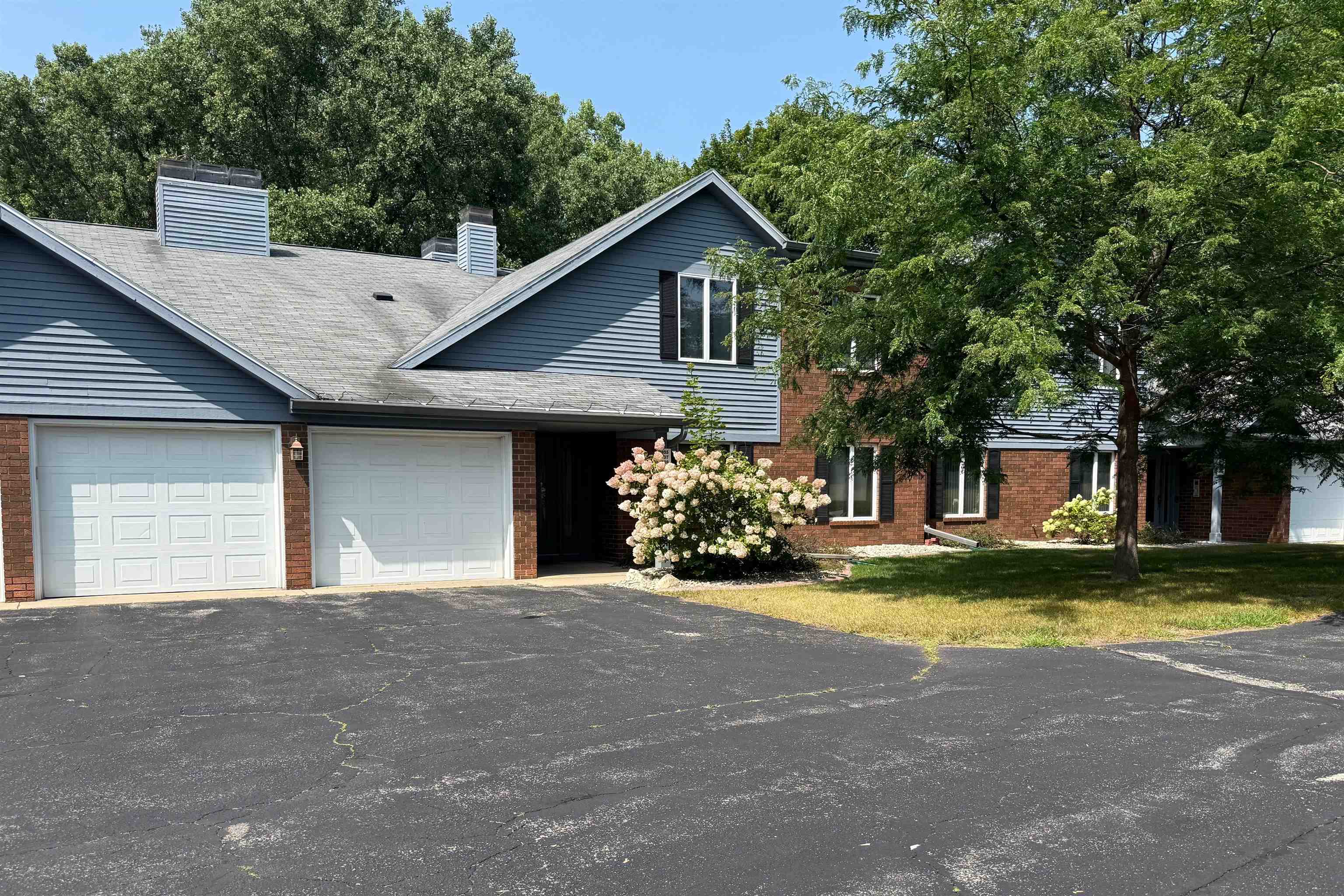 2935 MOSSY OAK Circle Green Bay Wisconsin United States, for Sale, residential,  , Fireside Realty LLC