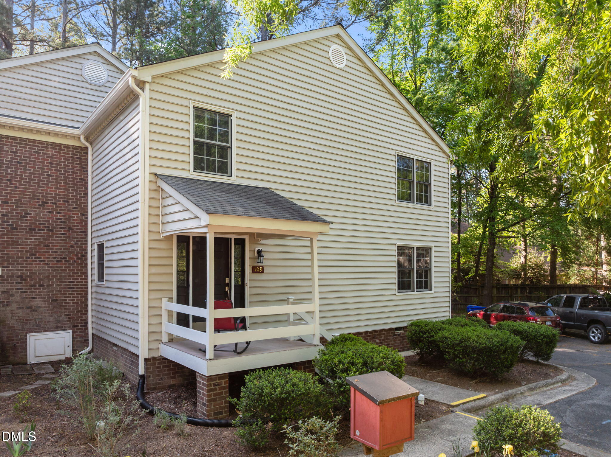 109 Sully Court Chapel Hill North Carolina United States, for Sale, residential,  , Realty World - Carolina Properties