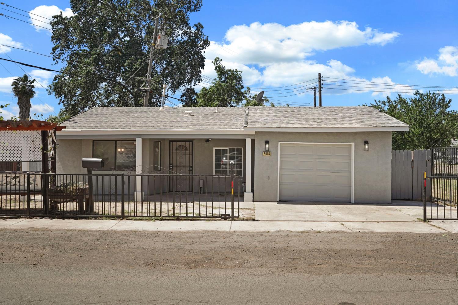 2915 Taft Street Sacramento California United States, for Sale, residential,  , SacHomes Realty Group