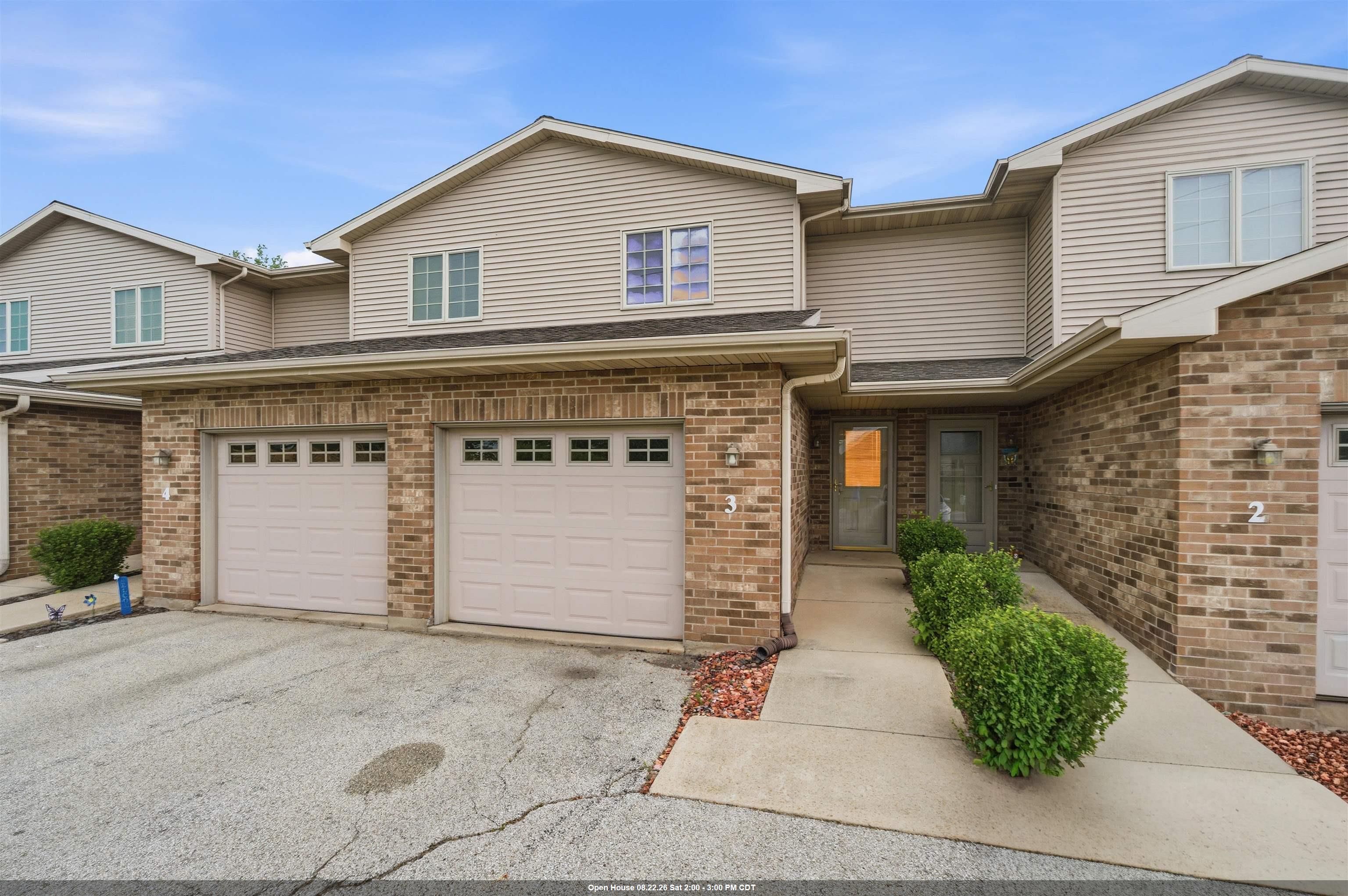 2127 ROYAL CREST Circle APT 3 Green Bay Wisconsin United States, for Sale, residential,  , Fireside Realty LLC