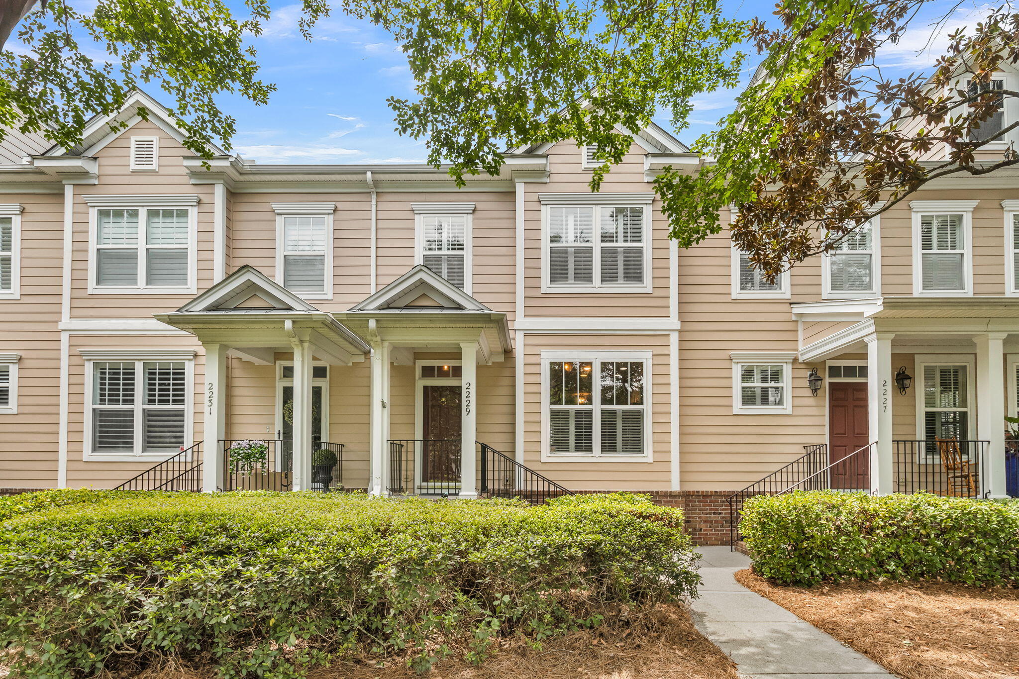 2229 Daniel Island Drive Charleston South Carolina United States, Sale Pending, residential, Bobbie  Rose, Keller Williams Realty Charleston/West Ashley