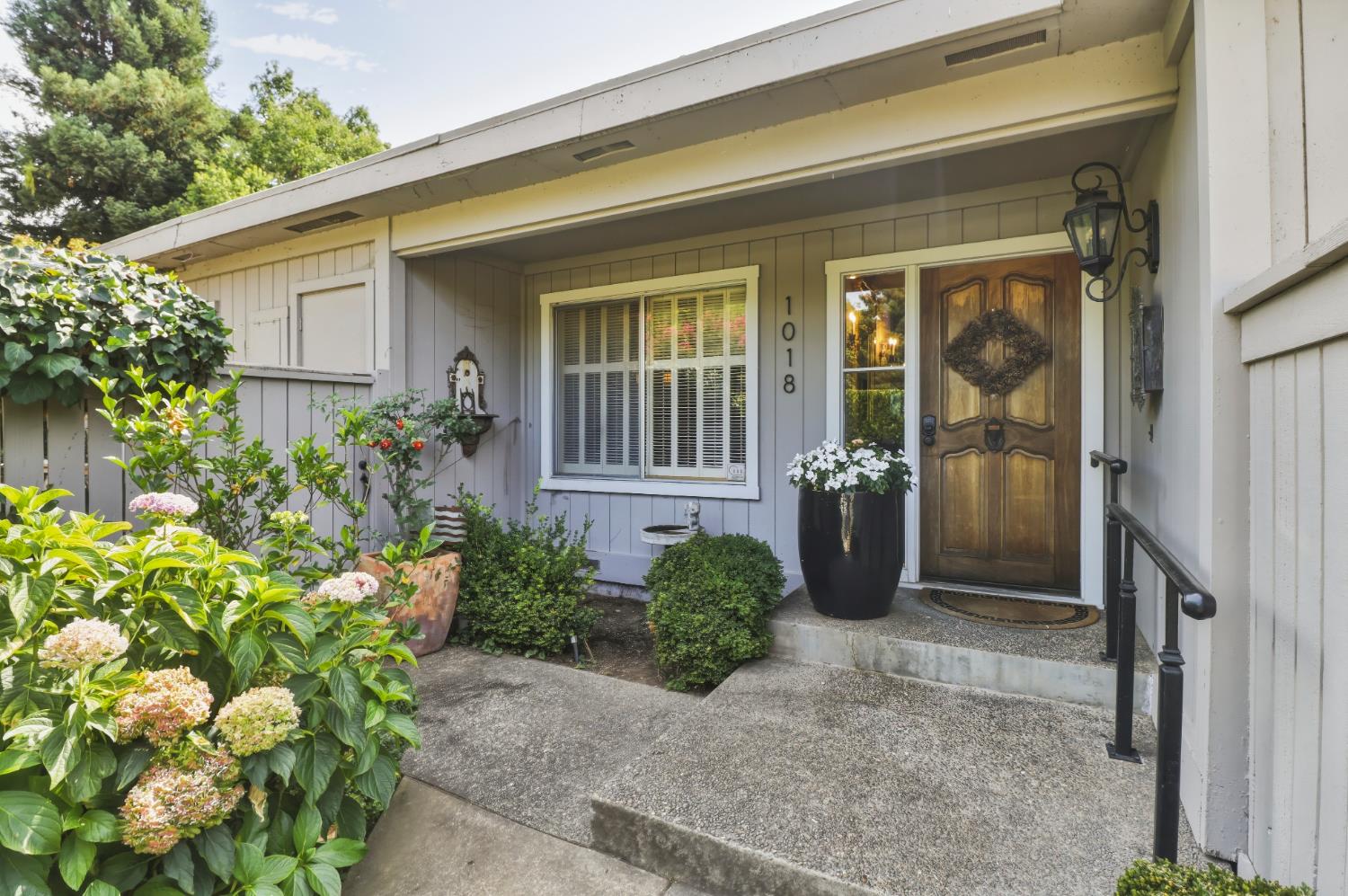 1018 Commons Drive Sacramento California United States, for Sale, residential, , Royalty Property Management & Realty