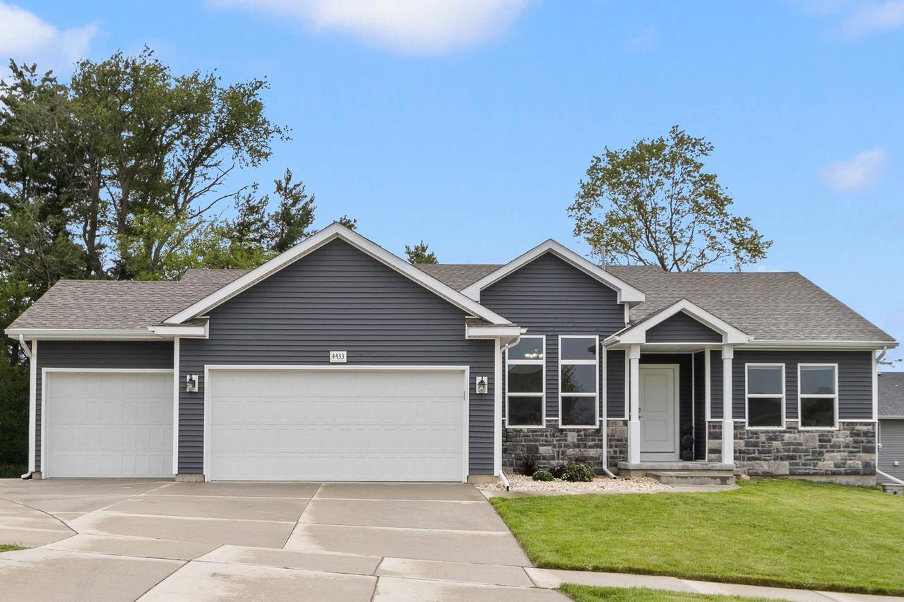4433 Dublin Drive Janesville Wisconsin United States, for Sale, residential, , Wisconsin Realty Group L.L.C.