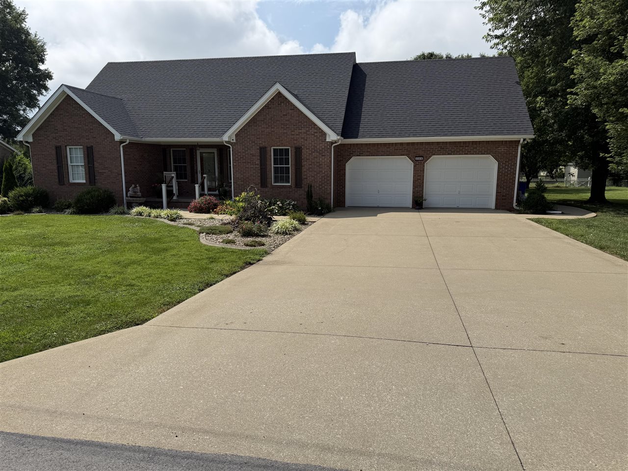 266 The 10th Fairway Russellville Kentucky United States, for Sale, residential, Adam Hanes, LPT Realty