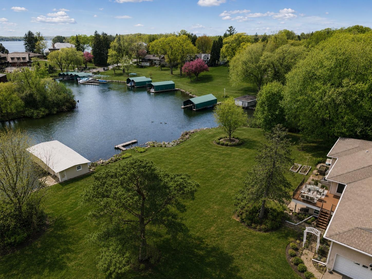 2685 Shadywood Road Excelsior Minnesota United States, for Sale, residential, Lynn Heimdahl, Bridge Realty, LLC
