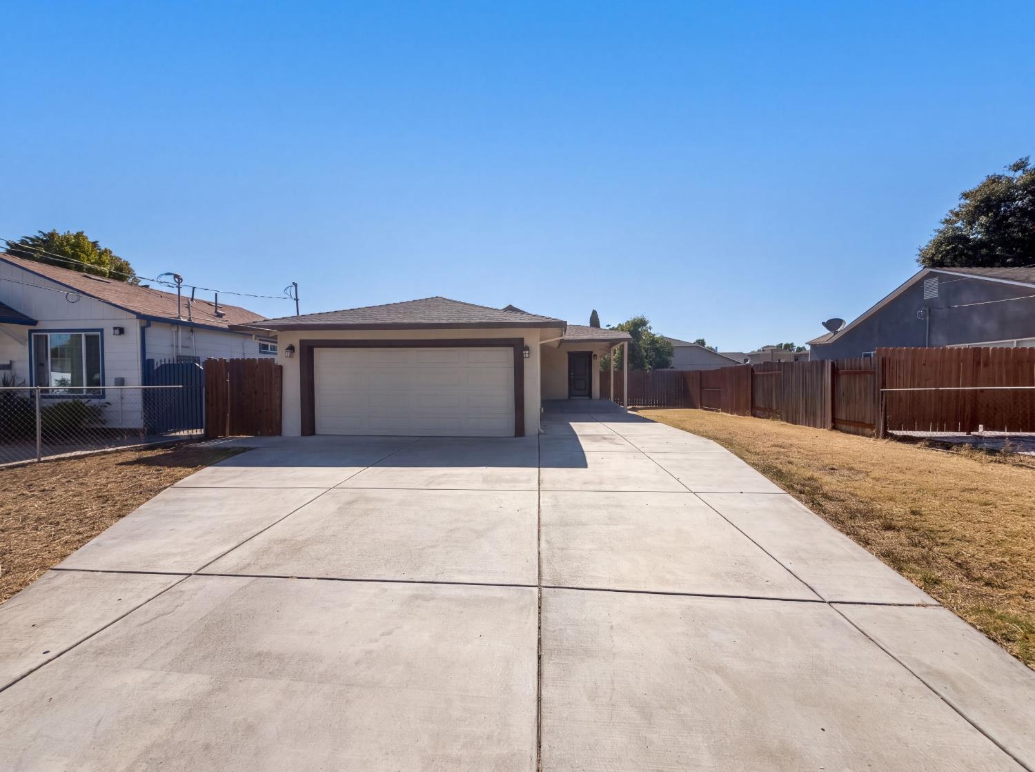 3713 Ripley Street Sacramento California United States, for Sale, residential,  , SacHomes Realty Group