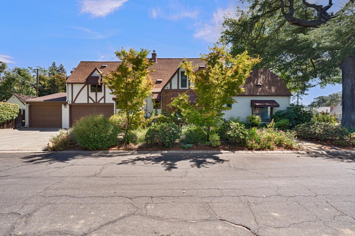 2026 Forrest Street Sacramento California United States, for Sale, residential, , Royalty Property Management & Realty