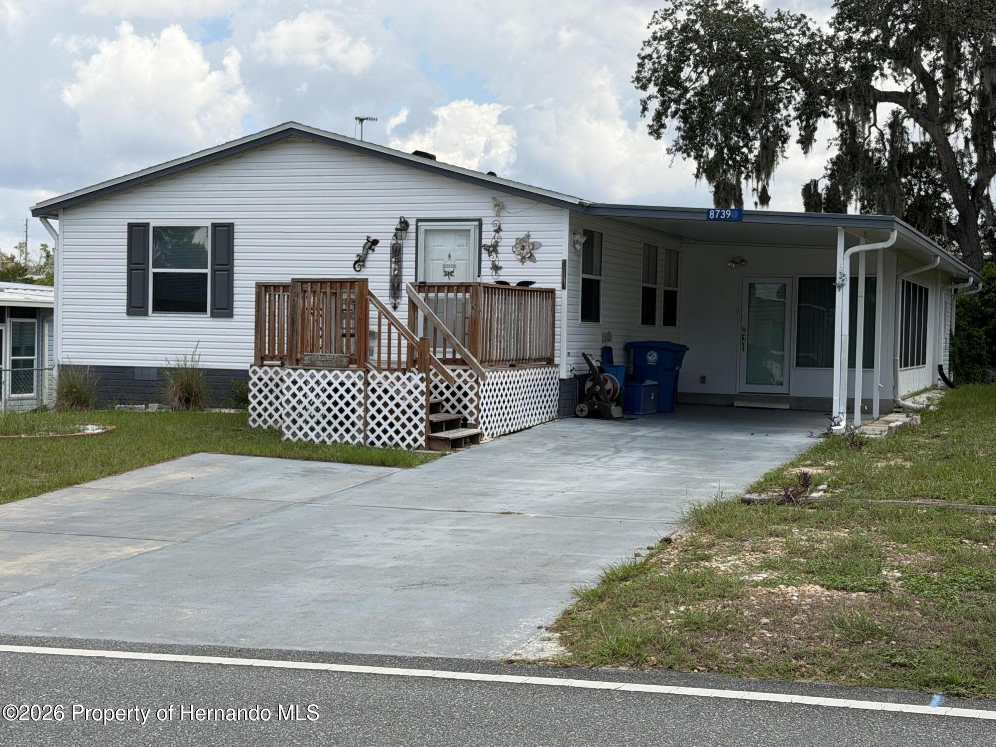 8739 Highpoint Boulevard Brooksville Florida United States, for Sale, residential,  , Gold Star Realty Group Inc