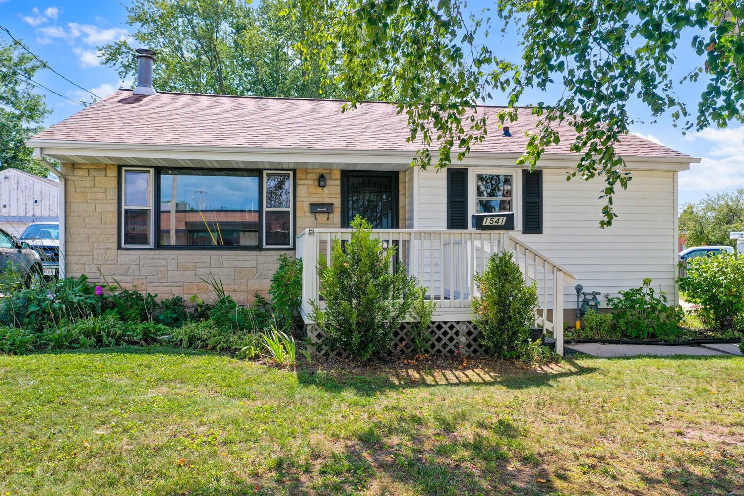 1541 WESTERN Avenue Green Bay Wisconsin United States, for Sale, residential,  , Fireside Realty LLC