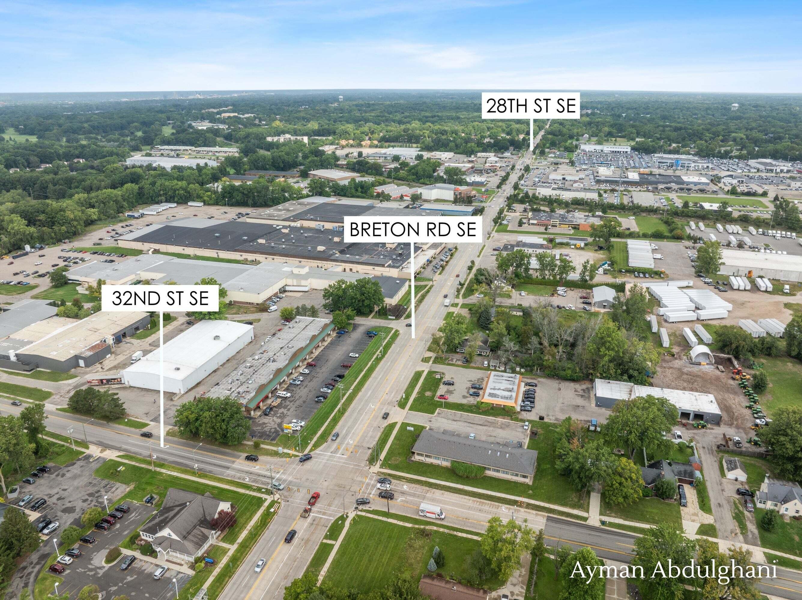 3151 Breton Road Kentwood Michigan United States, for Lease, commercial,  , RW Daniels Realty