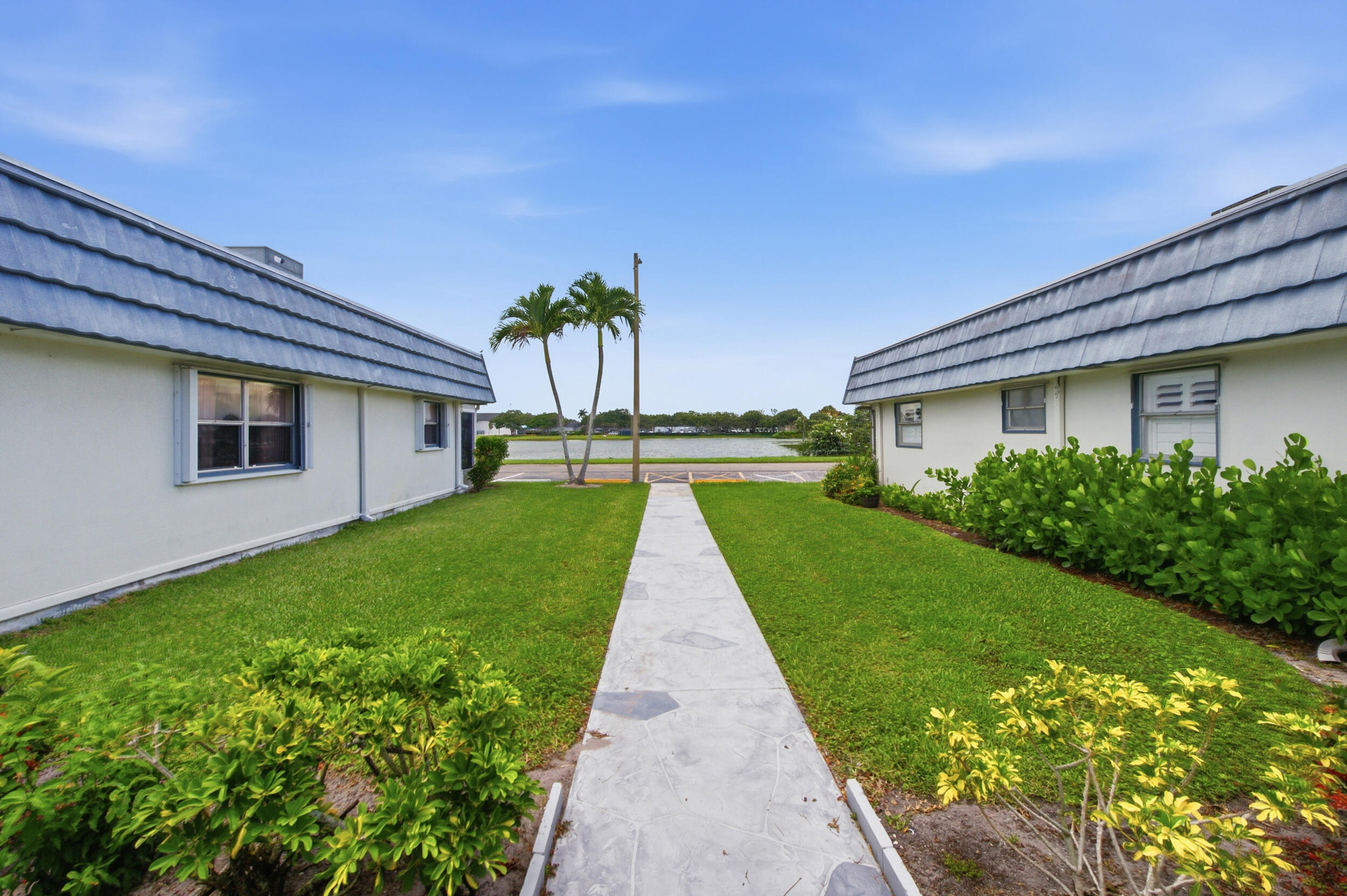 30 Waterford B Delray Beach Florida United States, for Sale, residential, Arlene   Toolsie  , Re/Max Direct