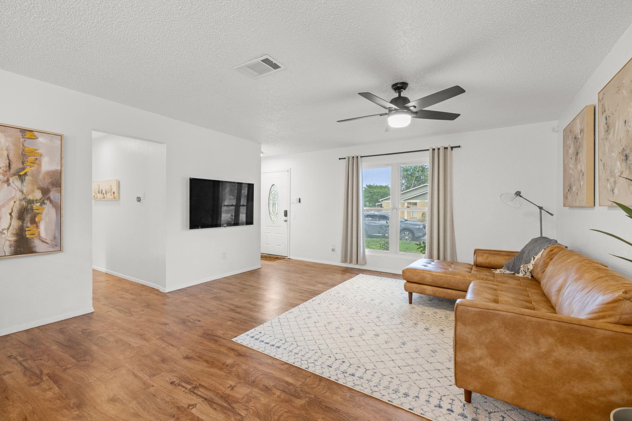 1908 Denfield DR Round Rock Texas United States, for Rent, residential, Rita Vera, Central Metro Realty LLC