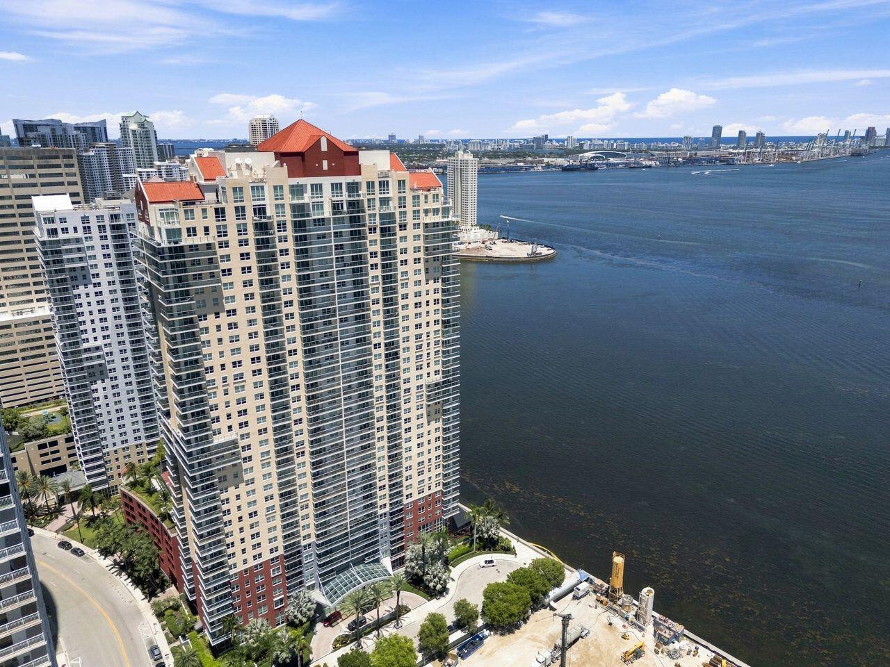 1155 BRICKELL BAY Drive APT 2802 Miami Florida United States, for Sale, residential,  , INCOM OFFICE EXAMPLE