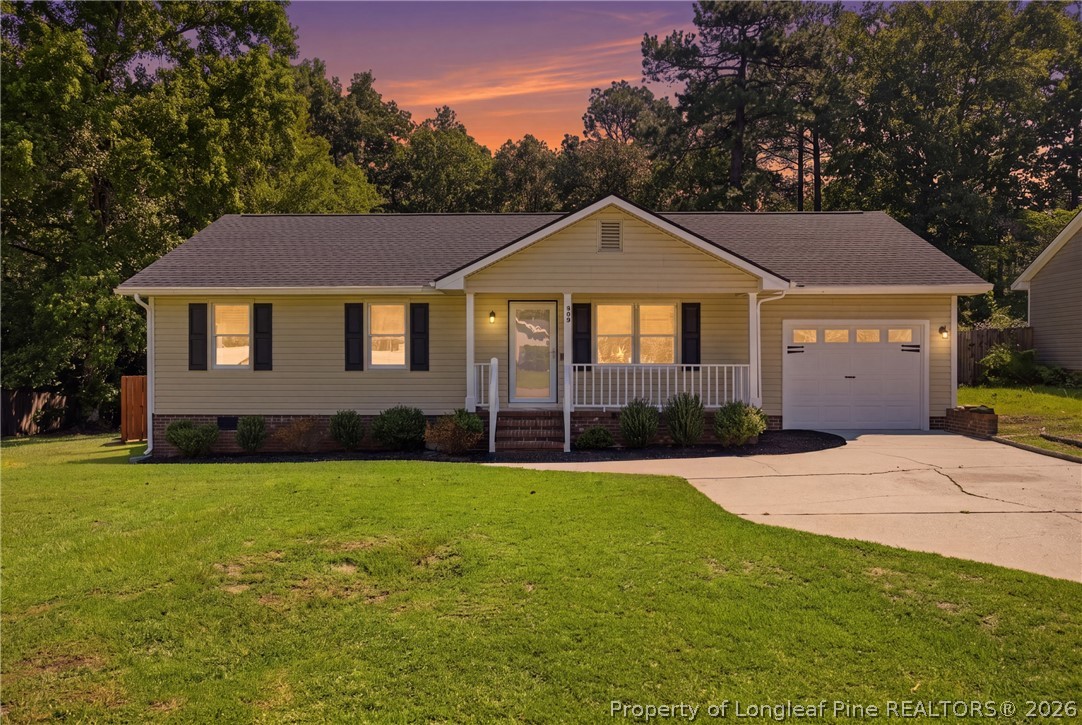949 Kennesaw Drive Fayetteville North Carolina United States, for Sale, residential, Dana Faircloth, At Home Realty