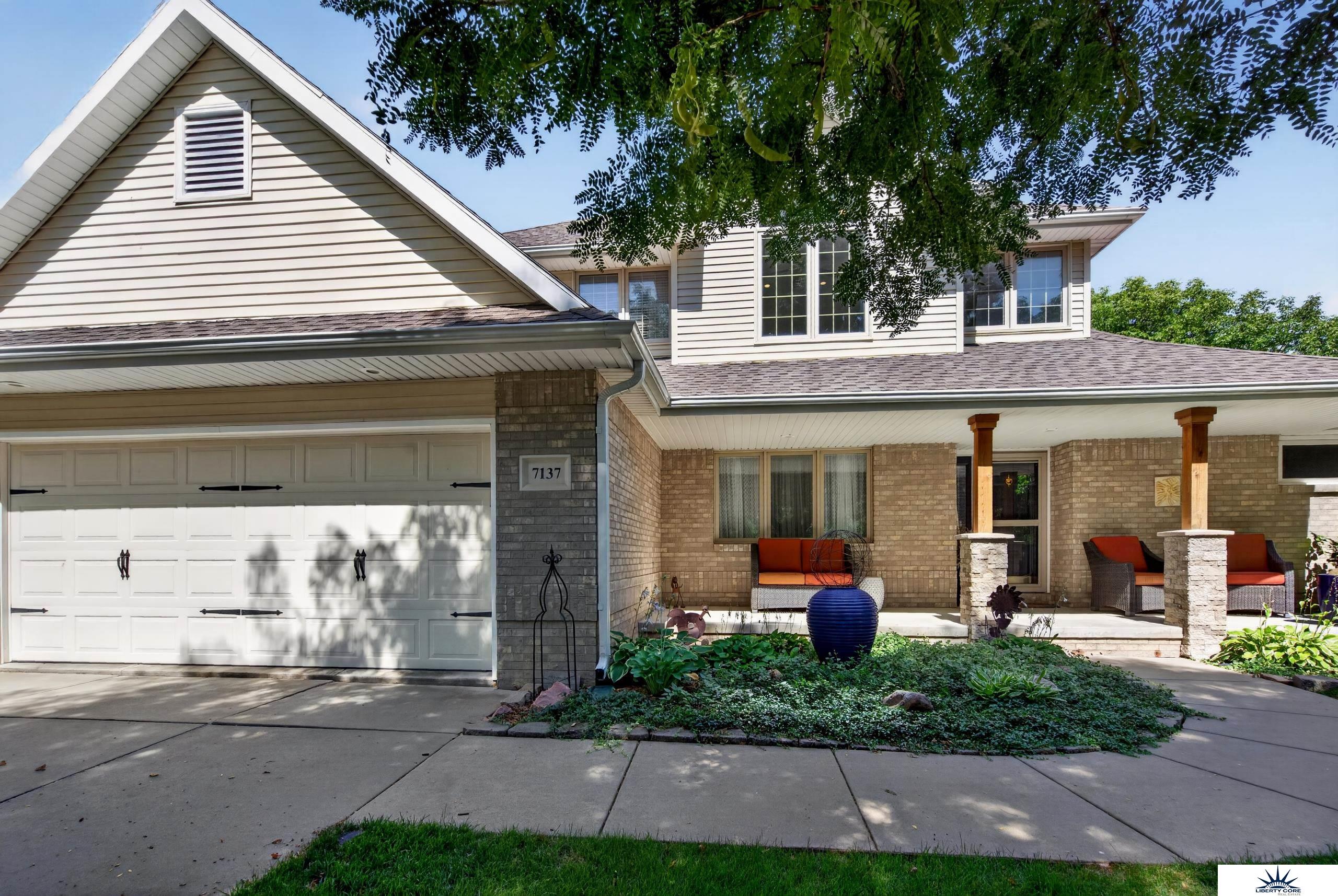7137 Beaver Hollow Circle Lincoln Nebraska United States, for Sale, residential,  , Wolf Professional Realty PC