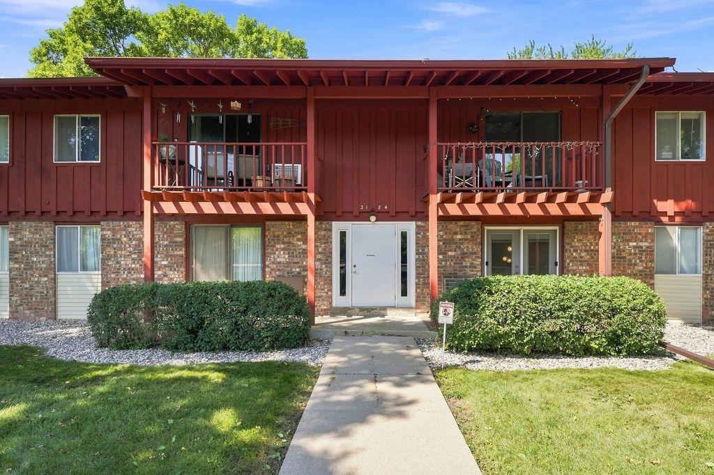 3184 JUSTIN Court APT #6 Appleton Wisconsin United States, for Sale, residential,  , Fireside Realty LLC