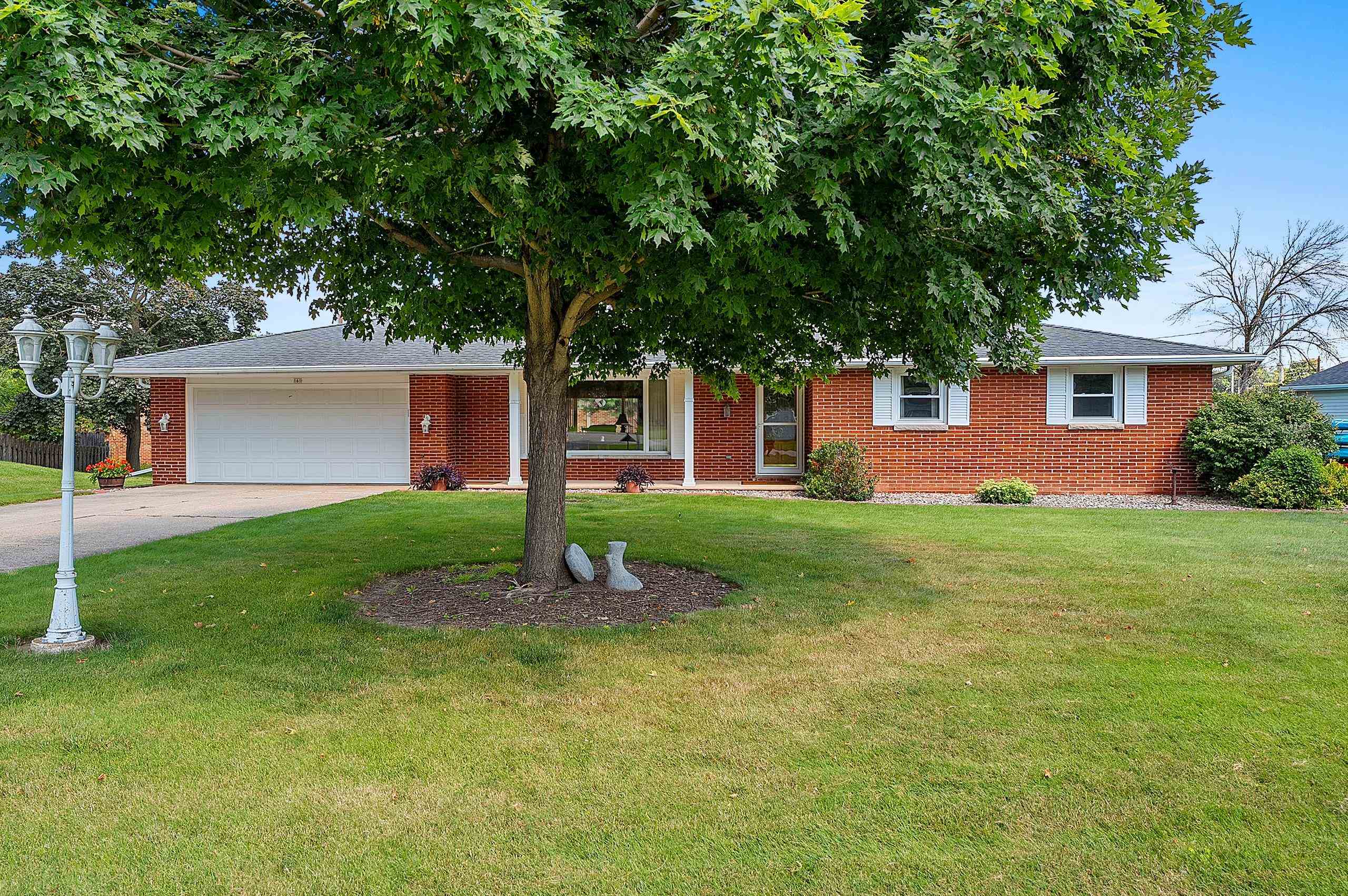 161 PARKSIDE Court Green Bay Wisconsin United States, for Sale, residential,  , Fireside Realty LLC