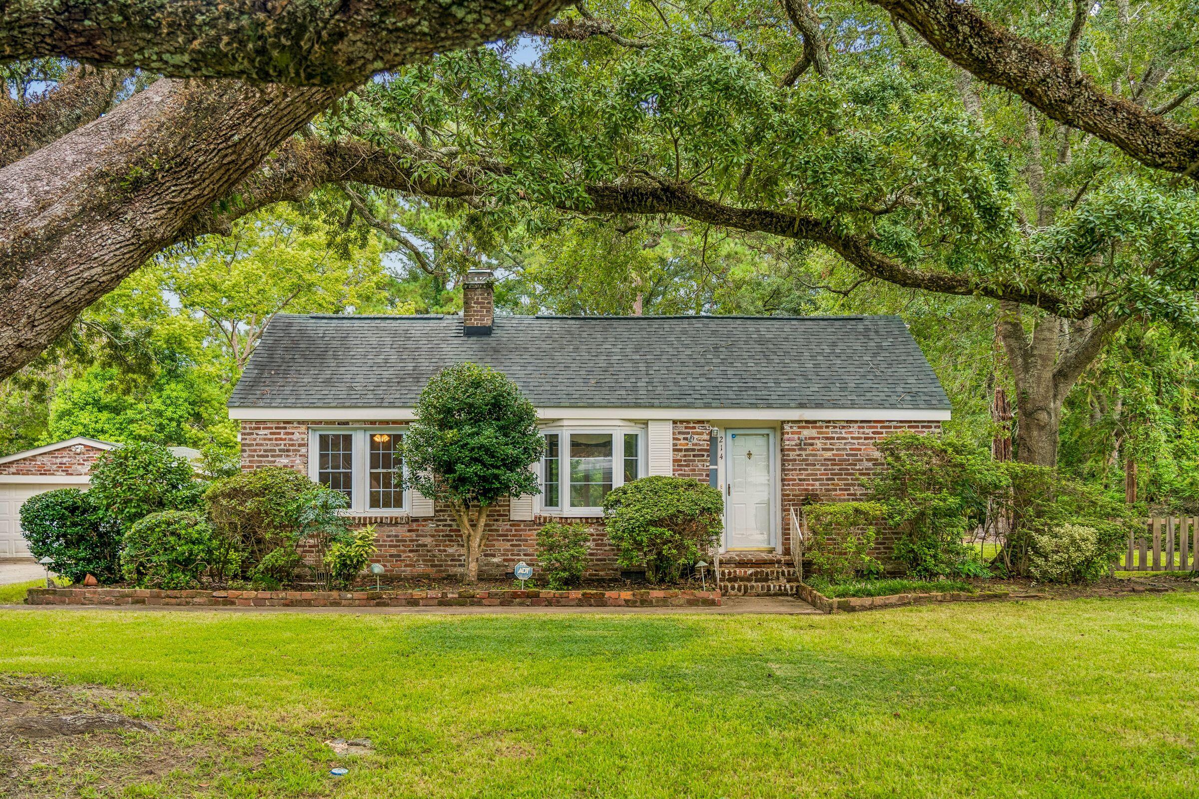214 Island Drive Charleston South Carolina United States, for Sale, residential,  , Adler Realty
