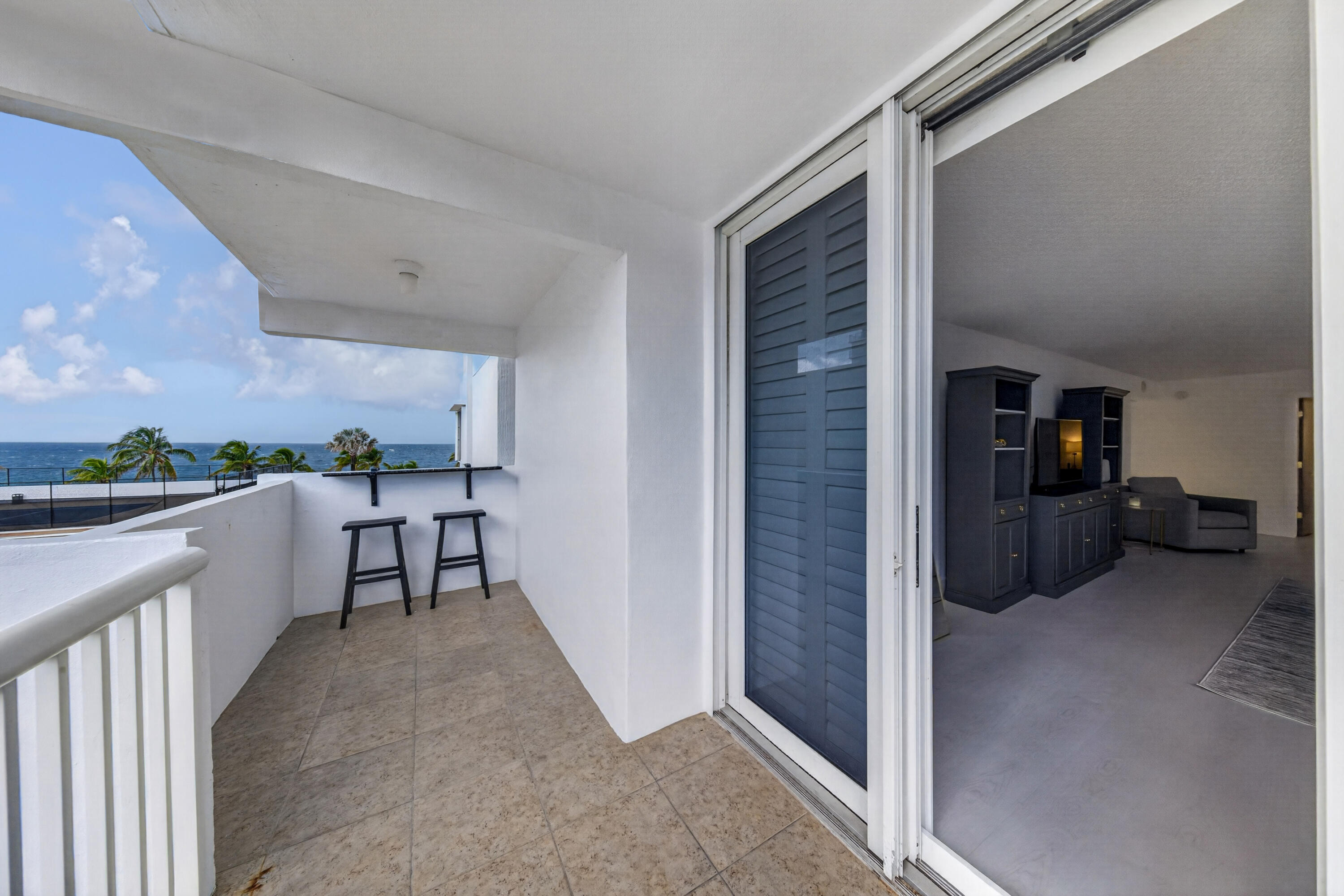 1370 S Ocean Boulevard APT 405 Pompano Beach Florida United States, for Sale, residential, Donna  Caccioppo, PA, CL International Real Estate Group, LLC