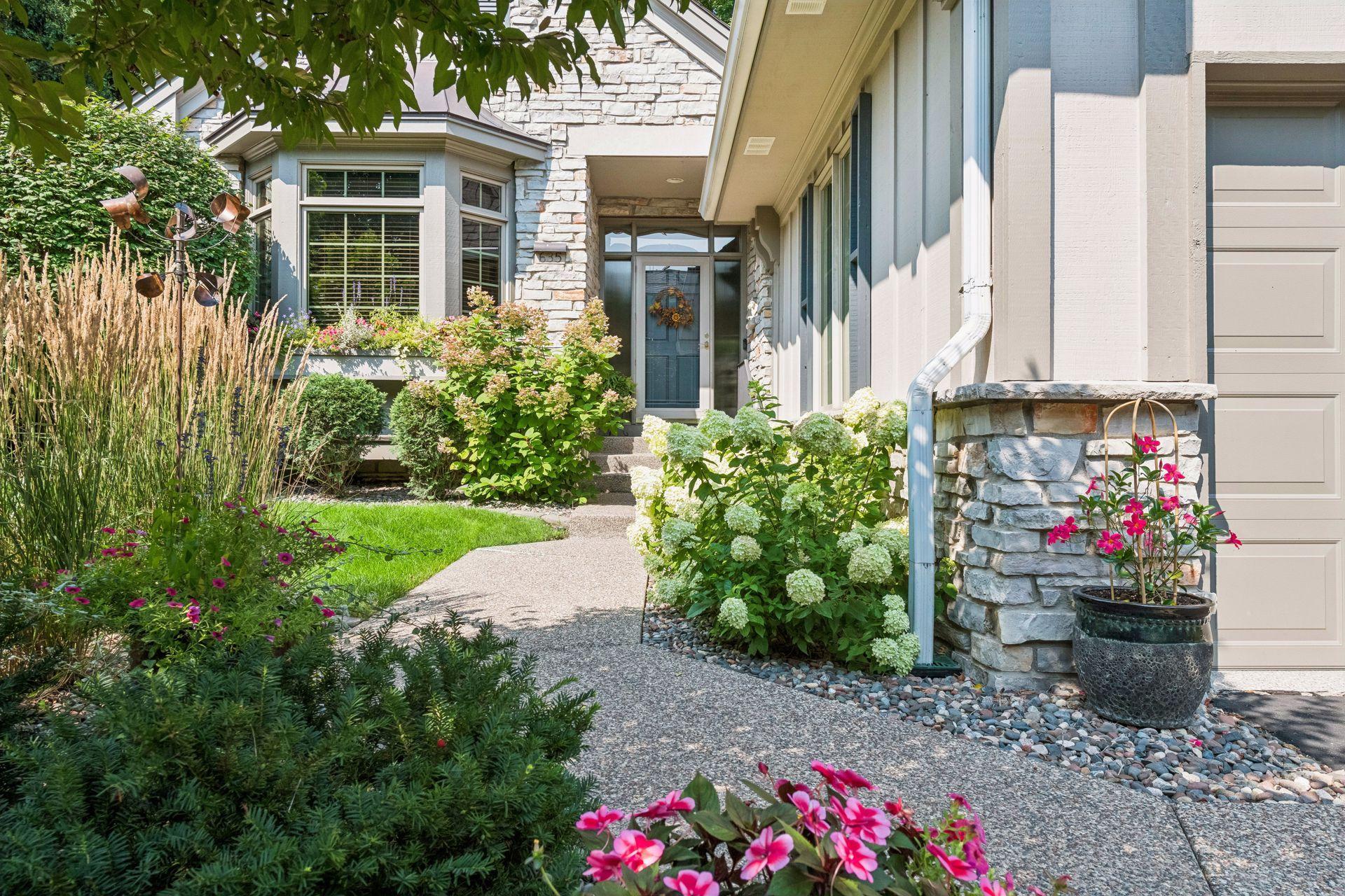 635 Waycliffe Drive Wayzata Minnesota United States, for Sale, residential, Kathy Sawicki, Coldwell Banker Realty