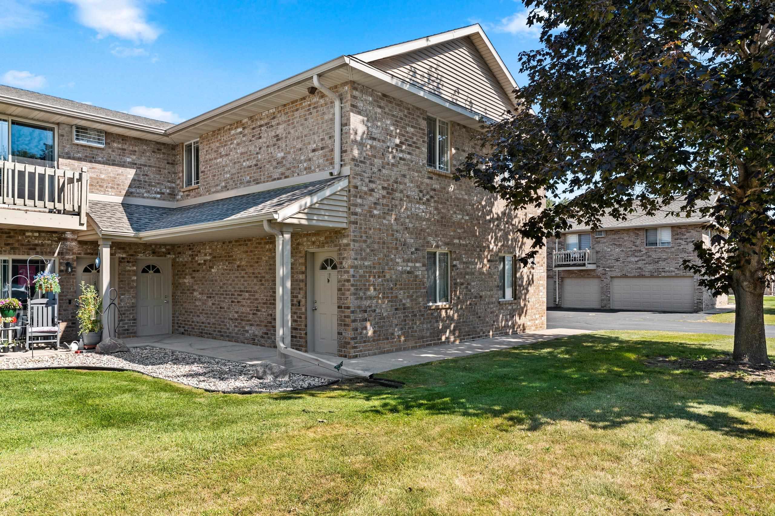 3319 N CASALOMA Drive Appleton Wisconsin United States, for Sale, residential,  , Fireside Realty LLC