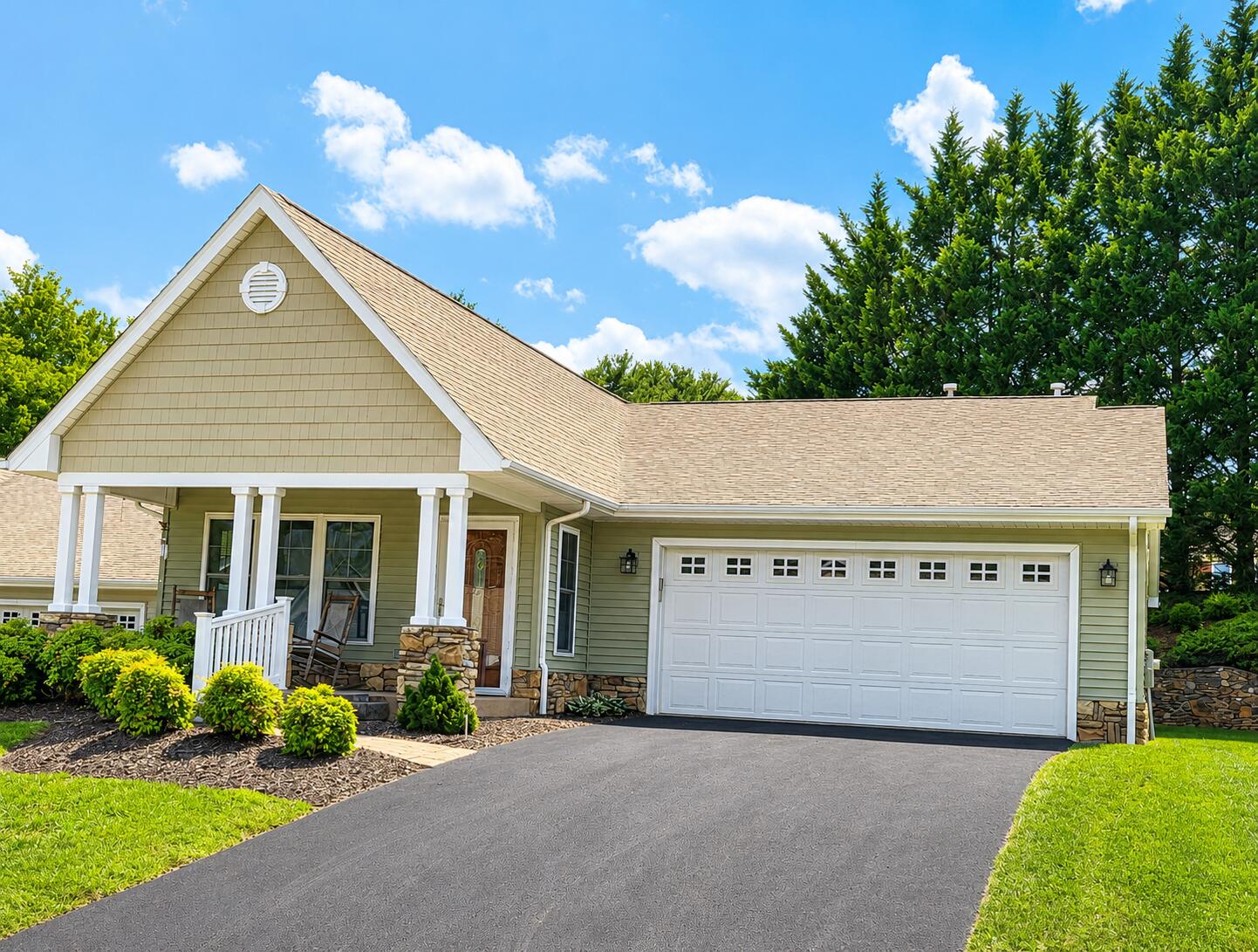 8135 Golden Oak LN Roanoke Virginia United States, for Sale, residential,  , Varney Realty Partners