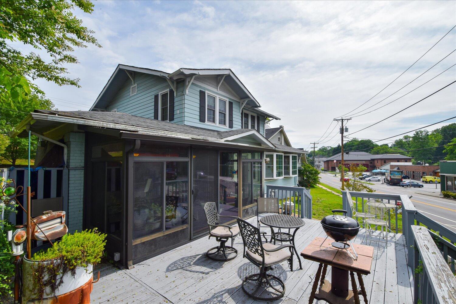 1911 Memorial AVE Roanoke Virginia United States, for Sale, commercial,  , Varney Realty Partners