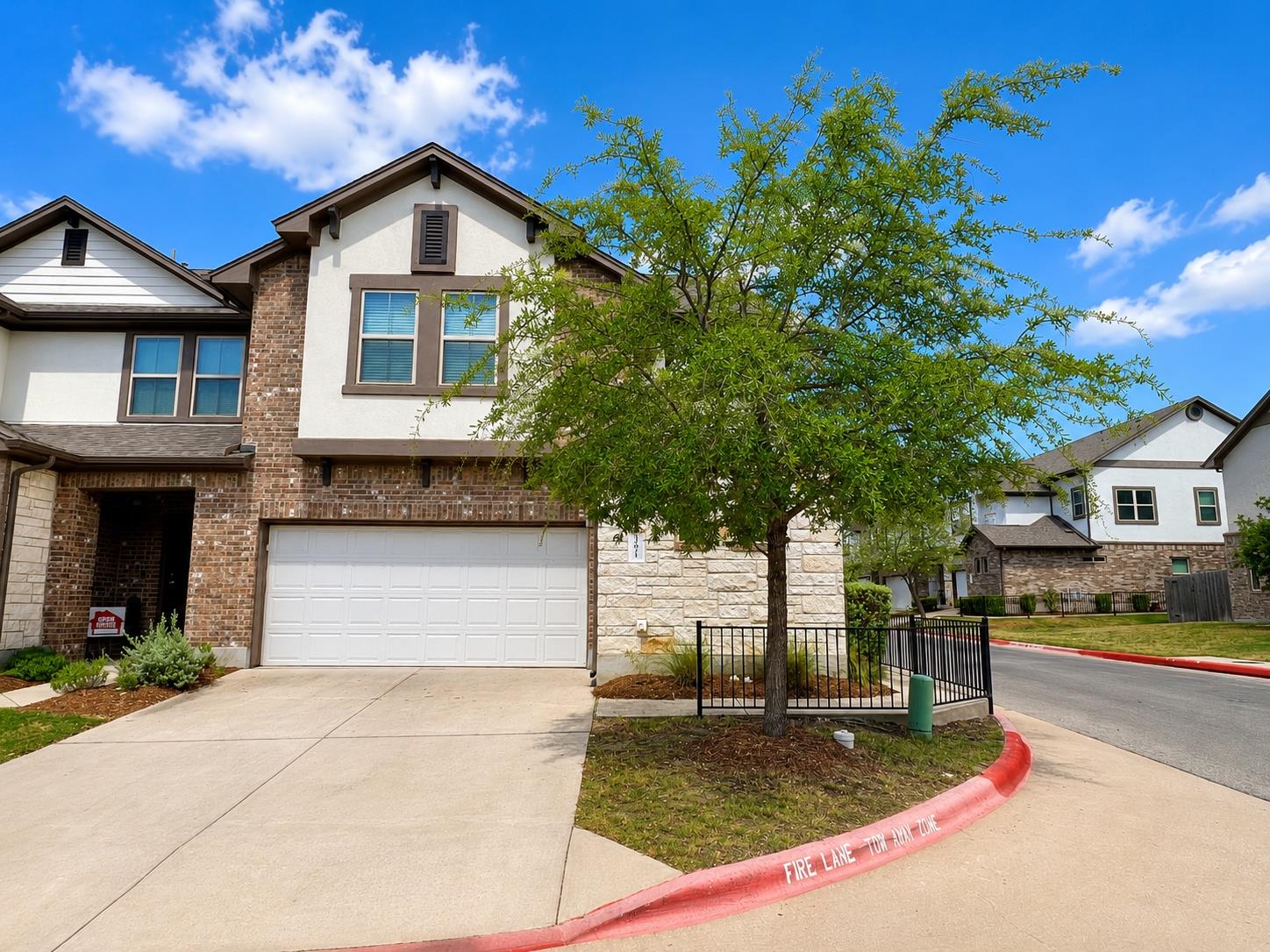2304 Lakeline BLVD Cedar Park Texas United States, for Rent, residential, Rita Vera, Central Metro Realty LLC