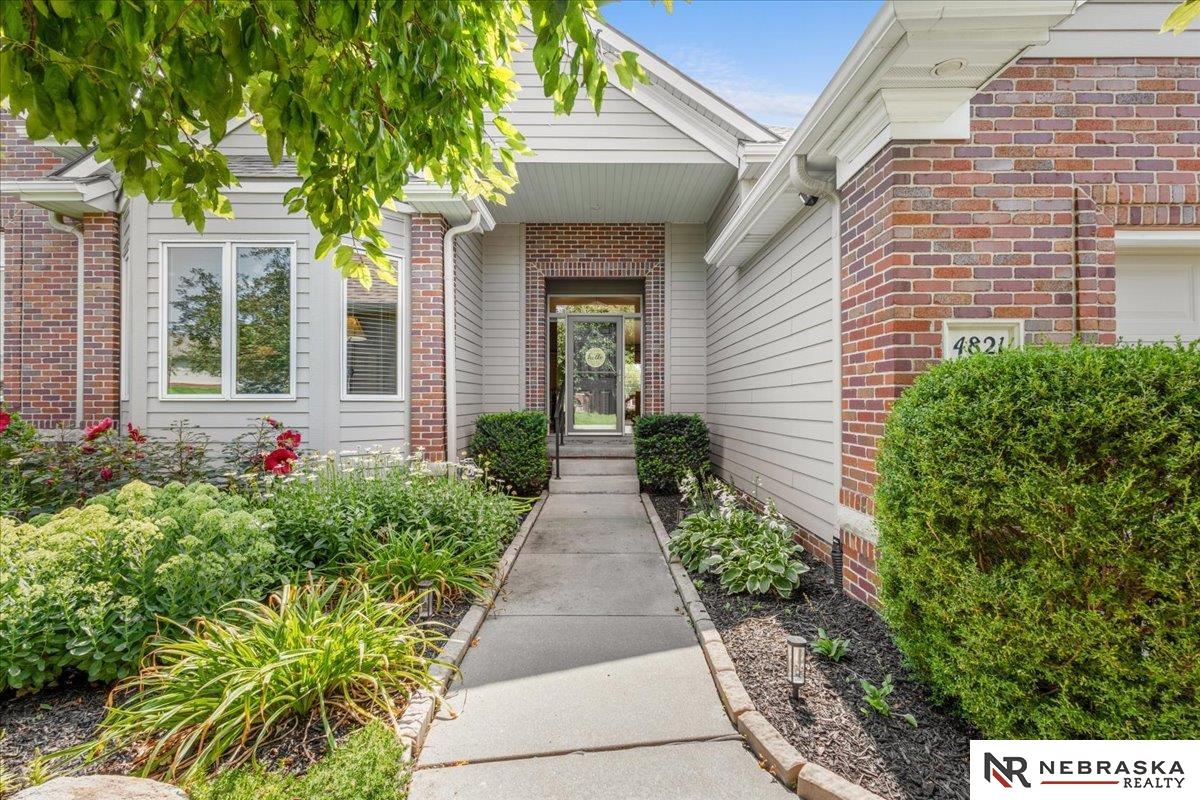 4821 Gleneagle Court Lincoln Nebraska United States, for Sale, residential,  , Wolf Professional Realty PC