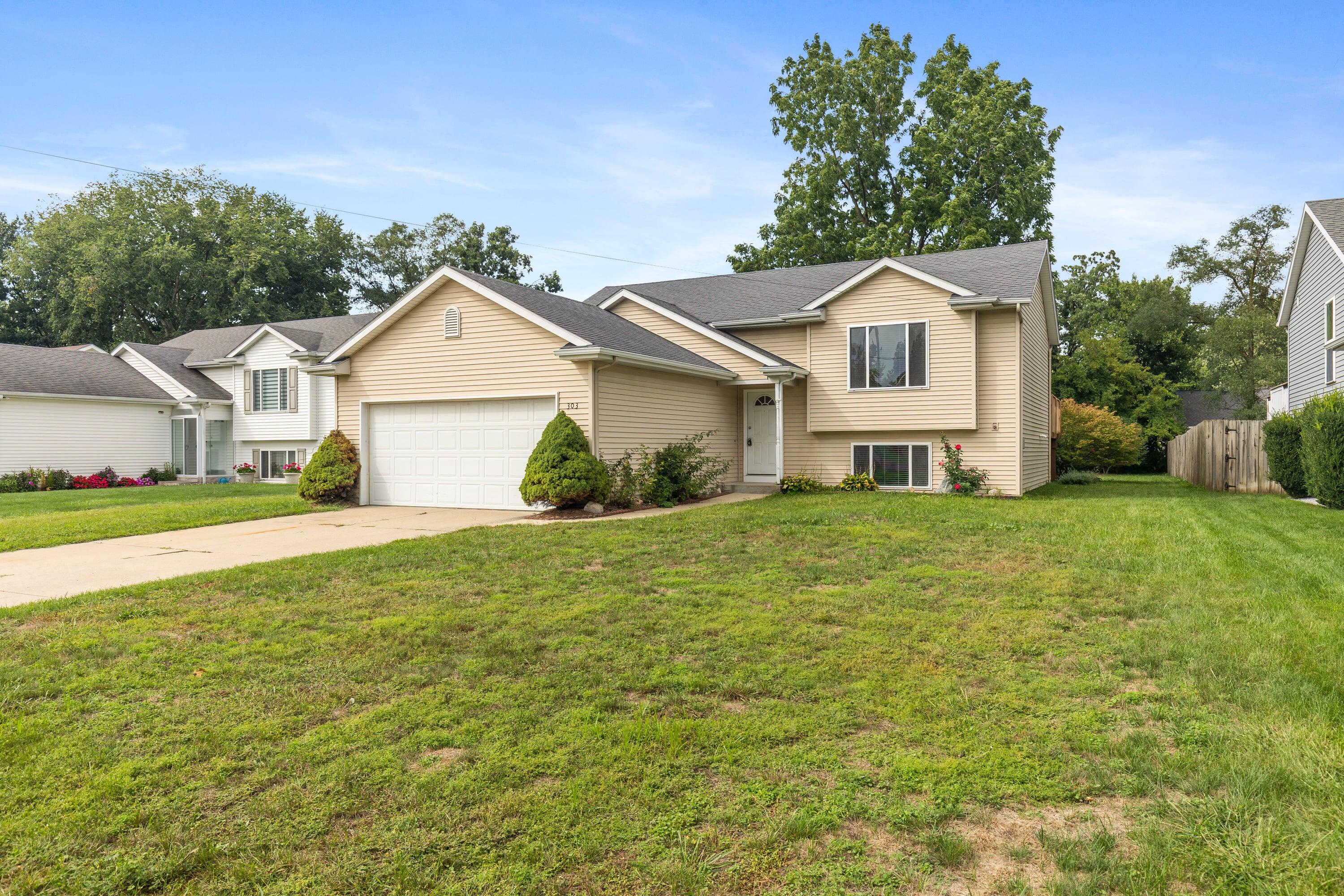 303 Regent Street Kentwood Michigan United States, for Sale, residential,  , RW Daniels Realty