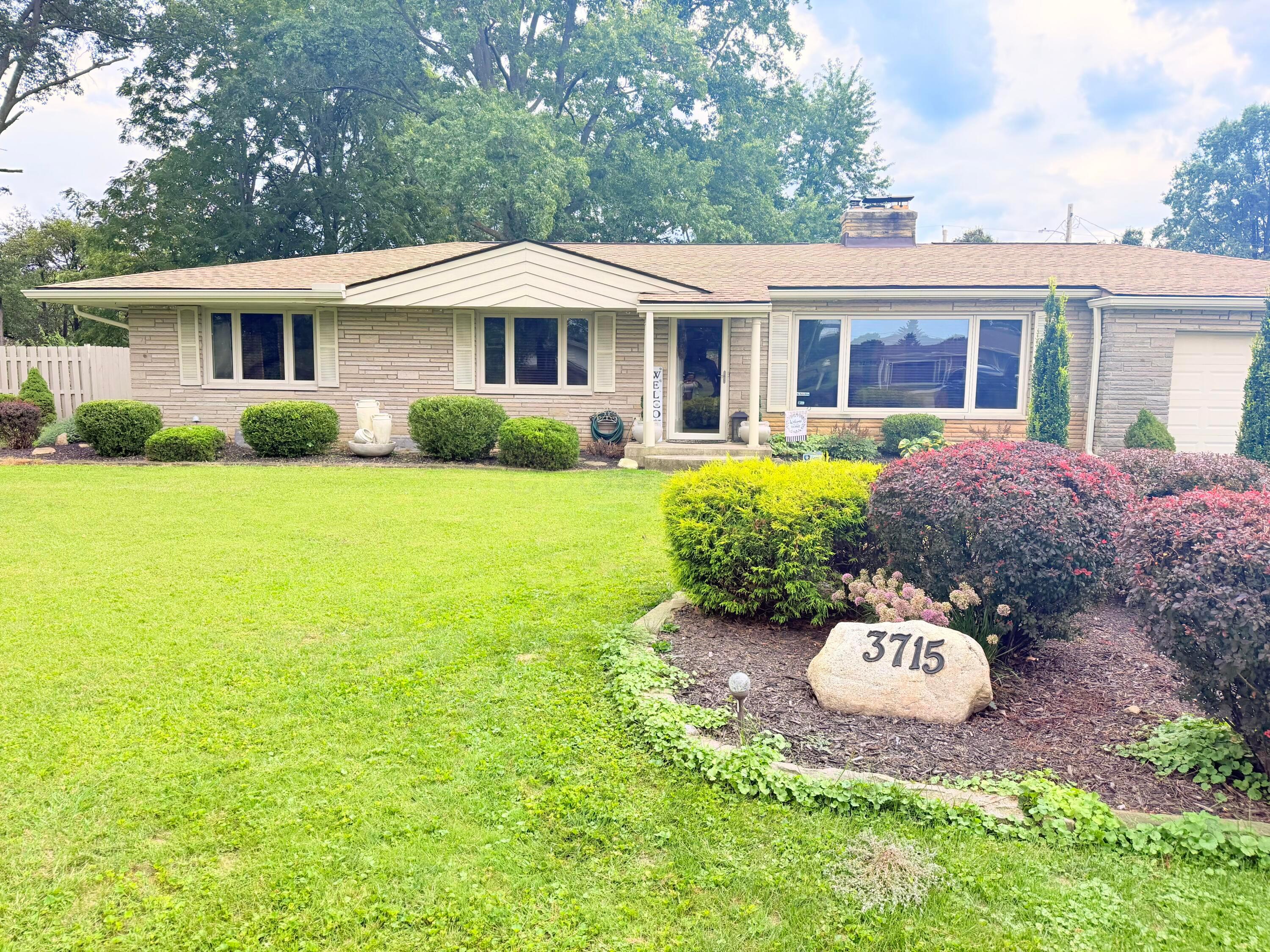 3715 Montclair Drive Columbus Ohio United States, for Sale, residential,  , The Hessenauer Corporation