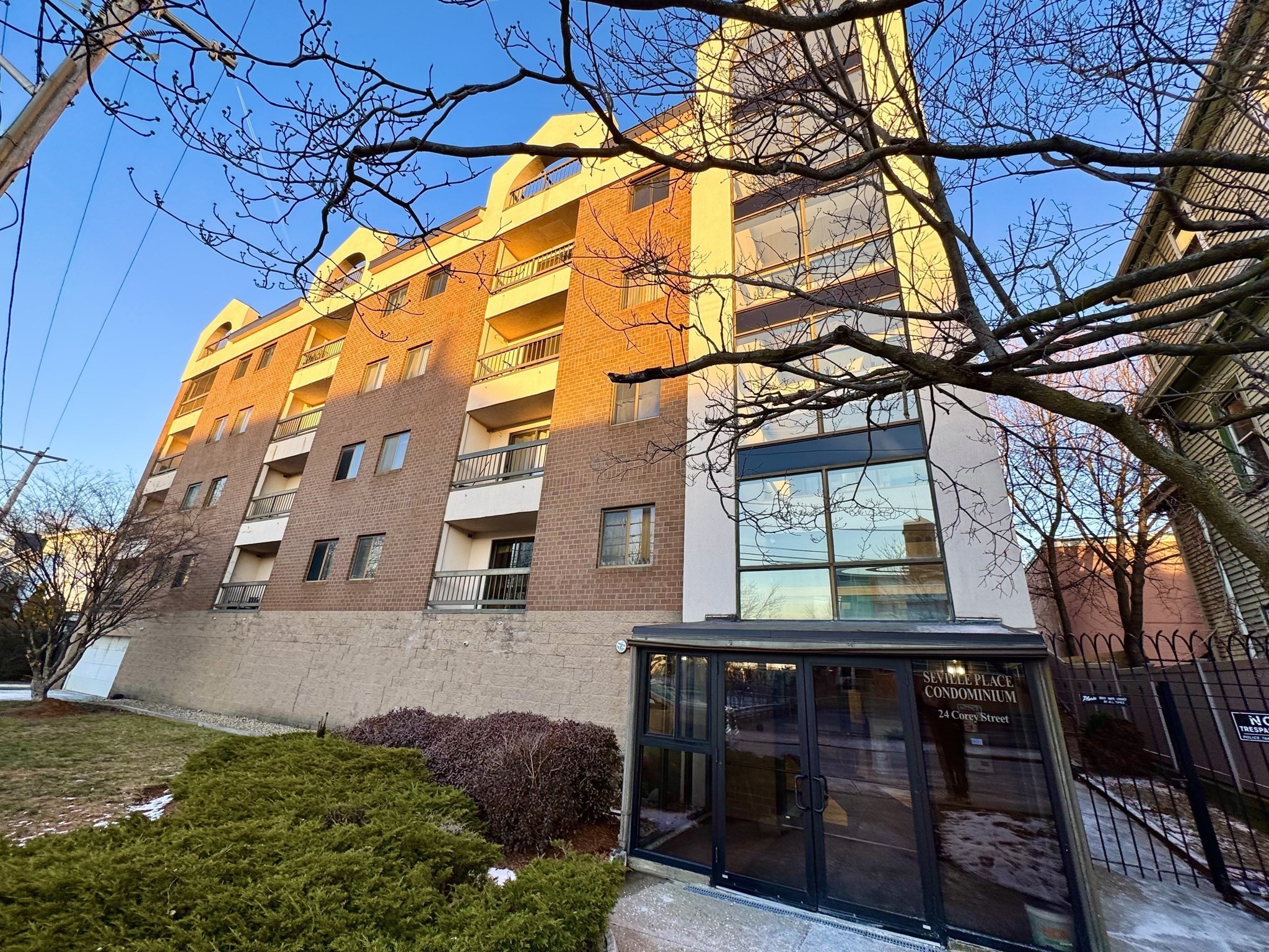 24 Corey St  UNIT 101 Everett Massachusetts United States, for Sale, residential,  , CITIPOINT REALTY SERVICES, LLC