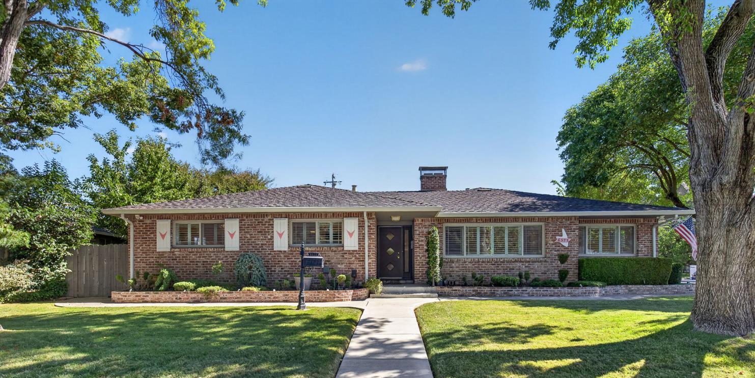 6573 S Land Park Drive Sacramento California United States, for Sale, residential, Yogi & Yoli Palenko, CORE Real Estate Brokerage