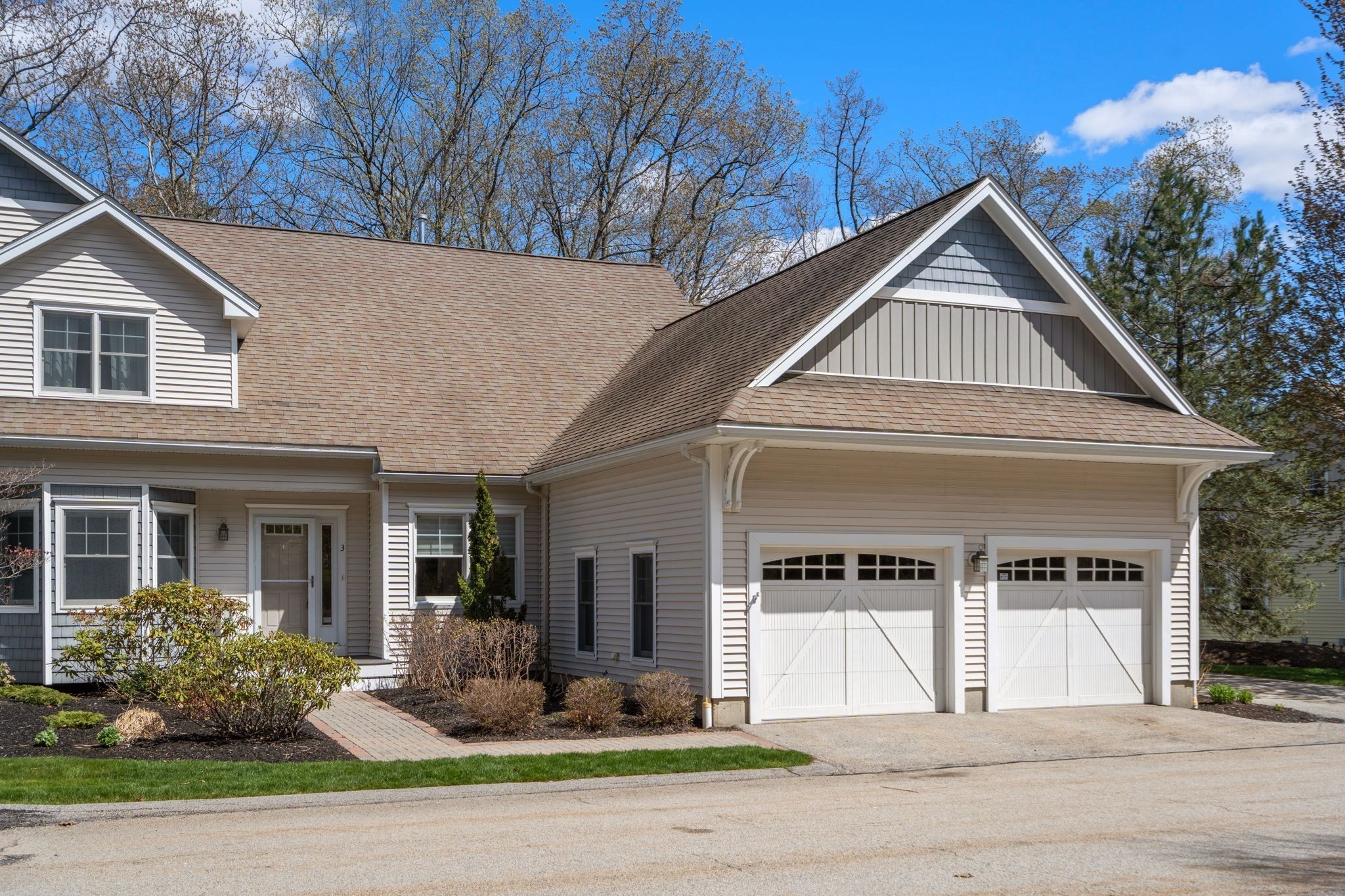 3 Summerland Way  UNIT 3 Worcester Massachusetts United States, for Sale, residential, Laura Poulin-Harkins, Century 21 XSell Realty