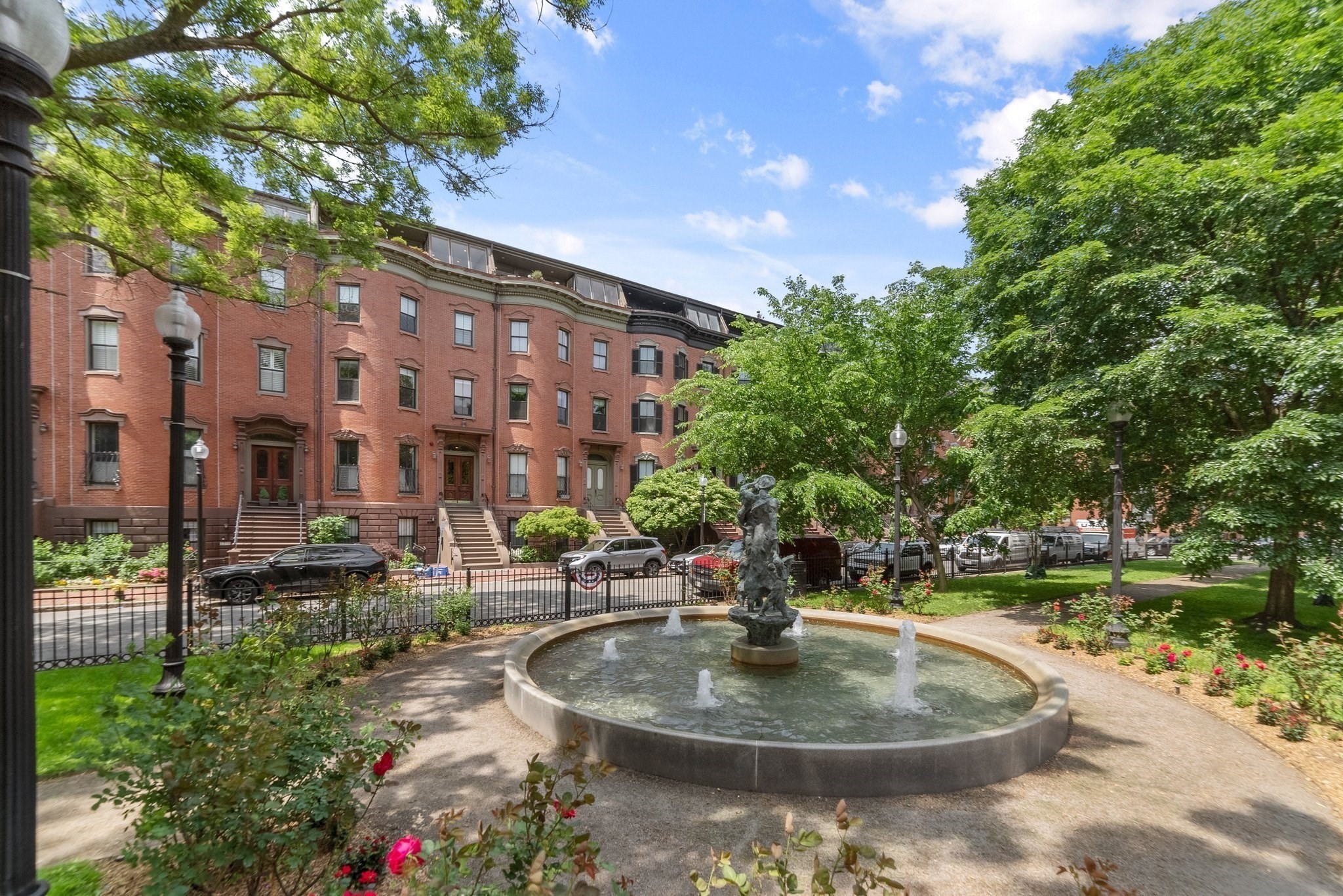 25 Worcester Square  UNIT 5 Boston Massachusetts United States, for Sale, residential, Darcy Bento, South Boston  Realtor Bento Real Estate Group, Bento Real Estate Group, Inc.