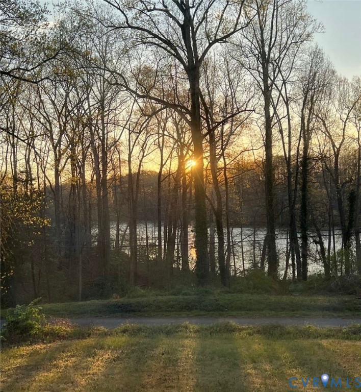 7129 Lakeshore Drive Quinton Virginia United States, for Sale, residential, Barbara Reagan, Long & Foster Real Estate