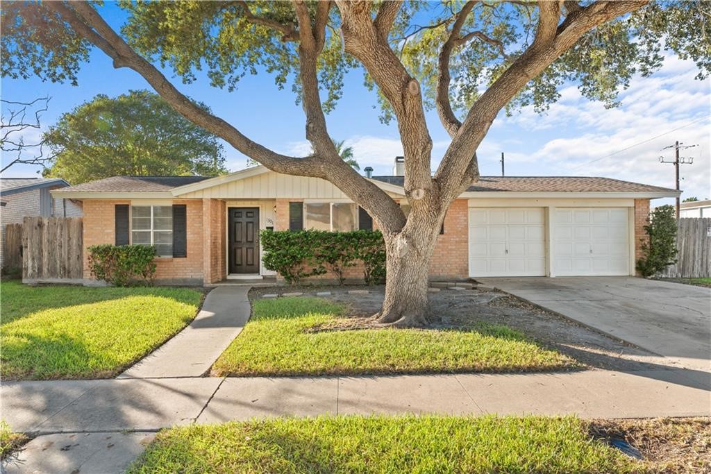1301 Easthaven Drive Corpus Christi Texas United States, for Sale, residential, Demo Agent, InCom Real Estate - New Demo Office
