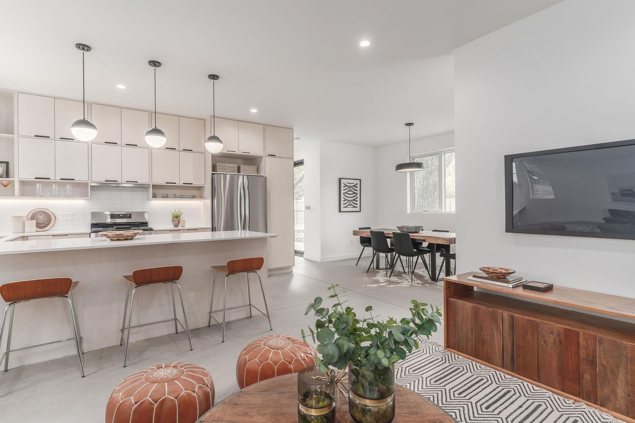 915 Tillery ST Austin Texas United States, for Rent, residential, Demo Agent, InCom Real Estate - New Demo Office