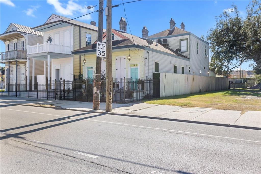 1684-86 N CLAIBORNE Avenue New Orleans Louisiana United States, for Sale, residential,  , 1st BMG REALTY