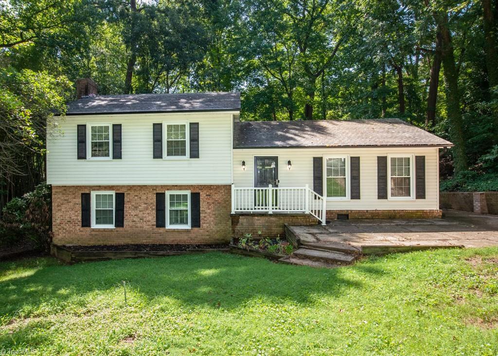 5809 Carriage Lane Greensboro North Carolina United States, for Sale, residential, J.C. Grose, Triad Home and Land Co.