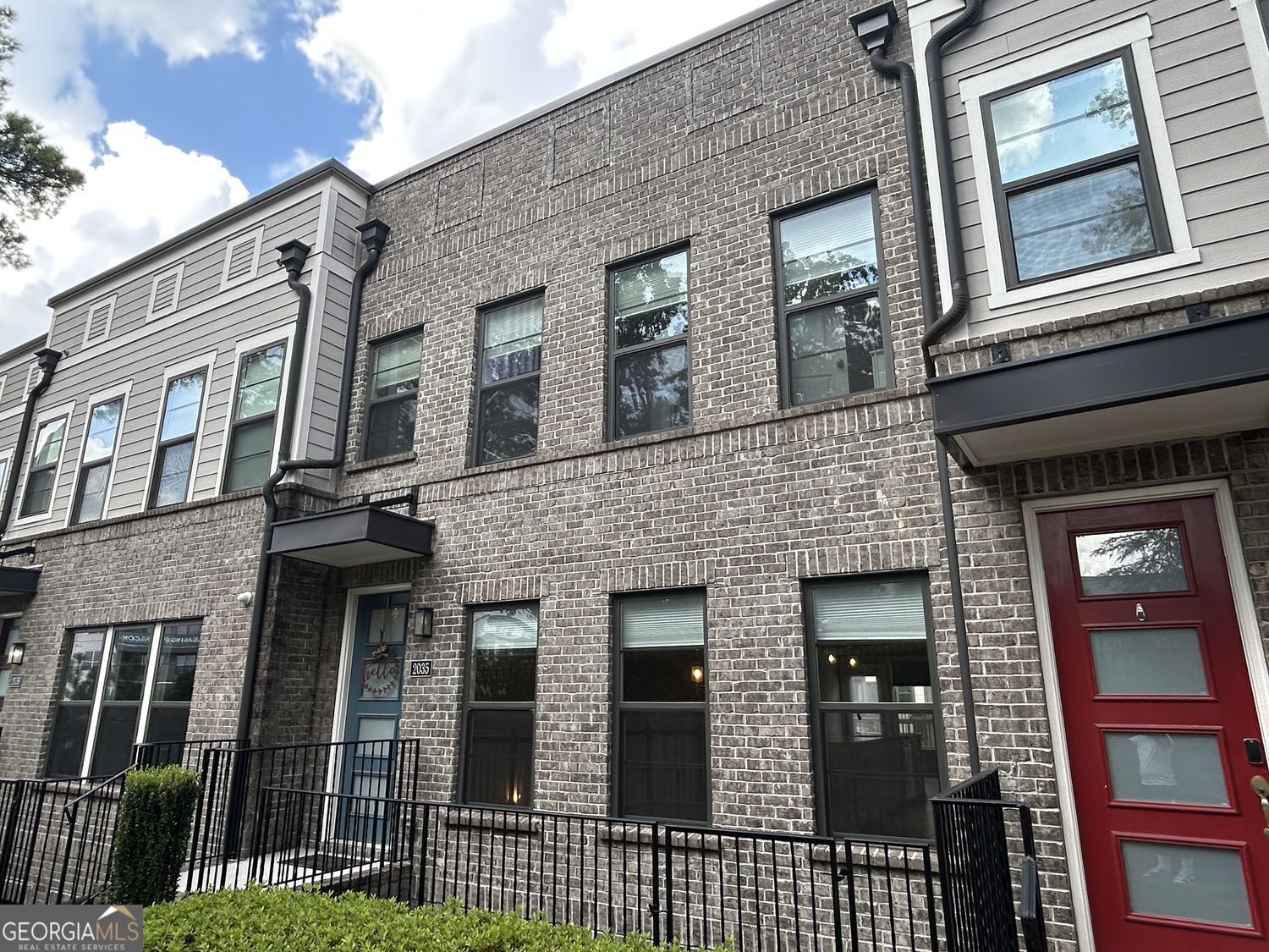 2035 Holtz Lane Atlanta Georgia United States, for Sale, residential,  , Provision Realty Inc.