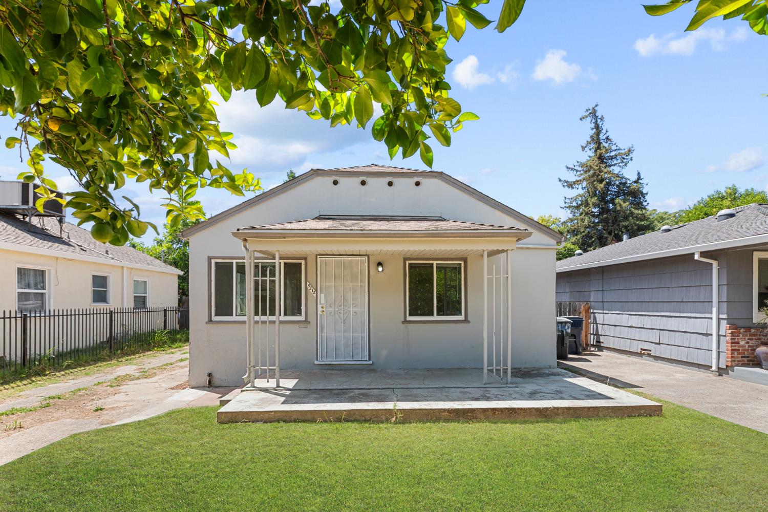 5312 14th Ave Sacramento California United States, for Sale, residential,  , SacHomes Realty Group