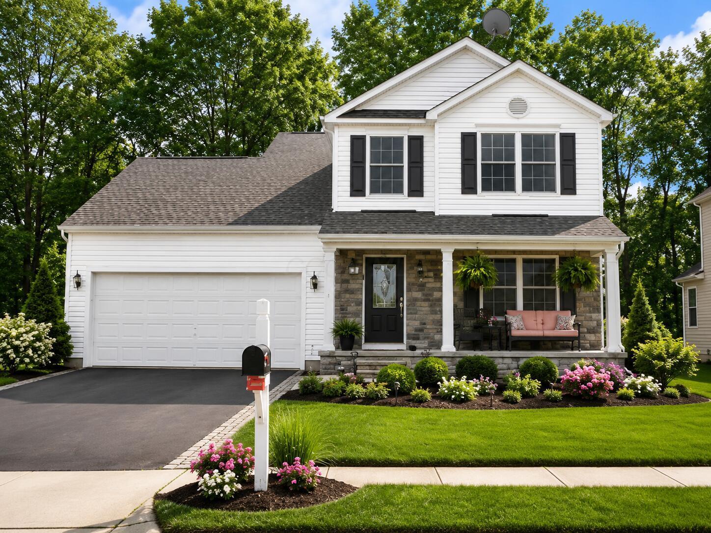 247 Kastlekove Drive Lewis Center Ohio United States, for Sale, residential, , The Hessenauer Corporation