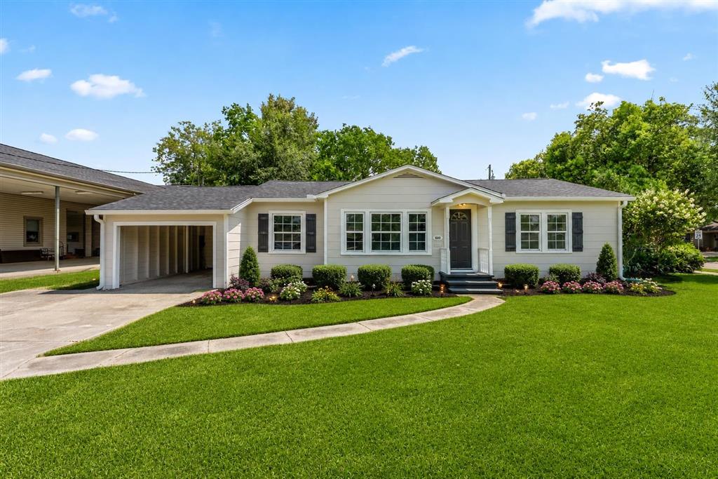 535 W School St Street Lake Charles Louisiana United States, for Sale, residential, Mural Cormie, CENTURY 21 Bono Realty
