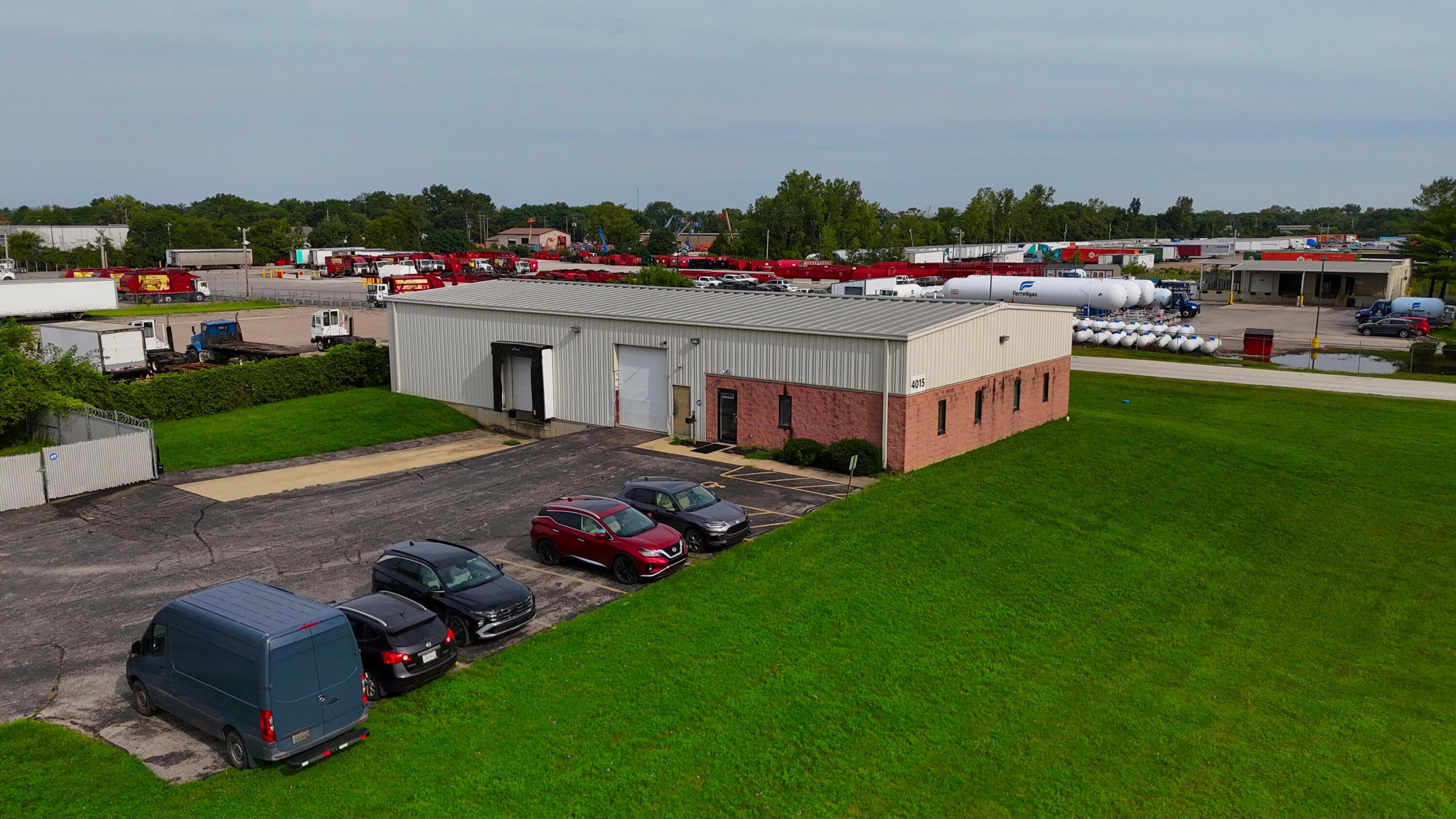 4015 Lockbourne Industrial Parkway Columbus Ohio United States, for Sale, commercial,  , The Hessenauer Corporation