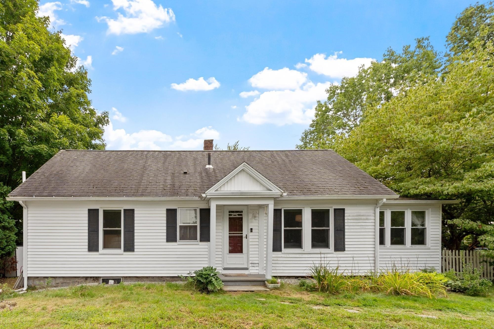2 Coolidge St UNIT 1 Westford Massachusetts United States, Sale Pending, residential, , The Edwards Realty Team - Barrett Sotheby's International Realty