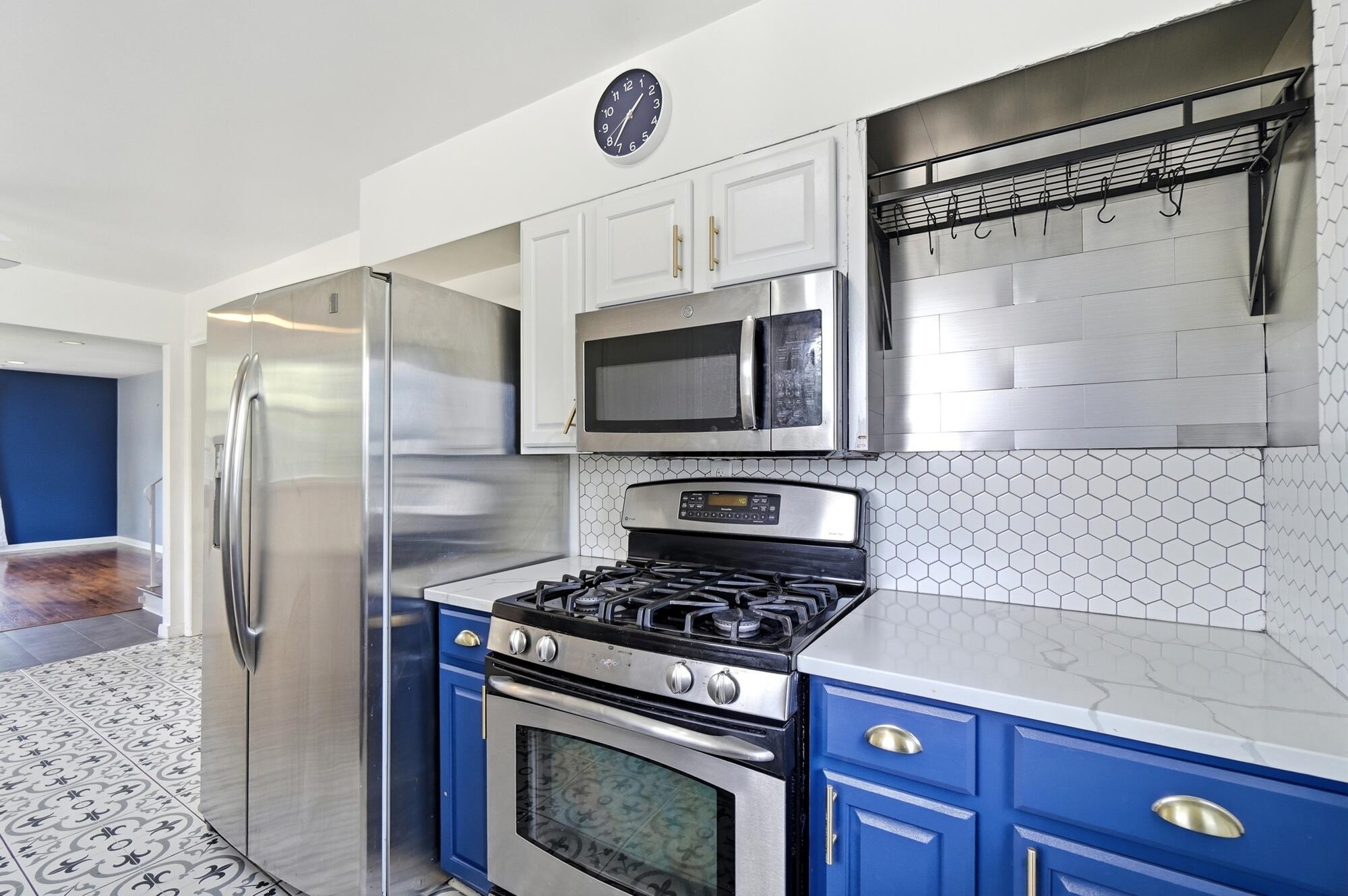 796 Drummond Court Columbus Ohio United States, for Sale, residential,  , The Hessenauer Corporation