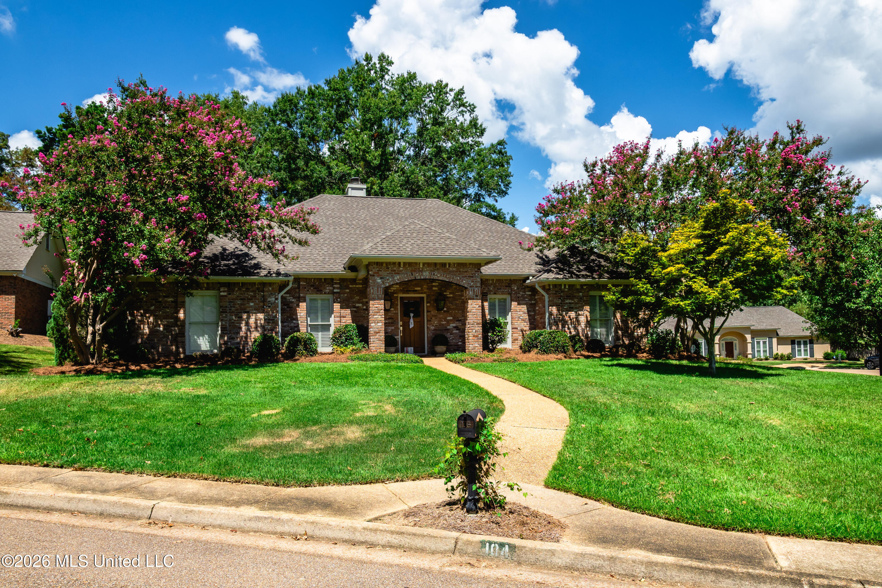 104 Arbor Ridge Road Ridgeland Mississippi United States, for Sale, residential, Jessica McLaurin, Rezults Realty, LLC