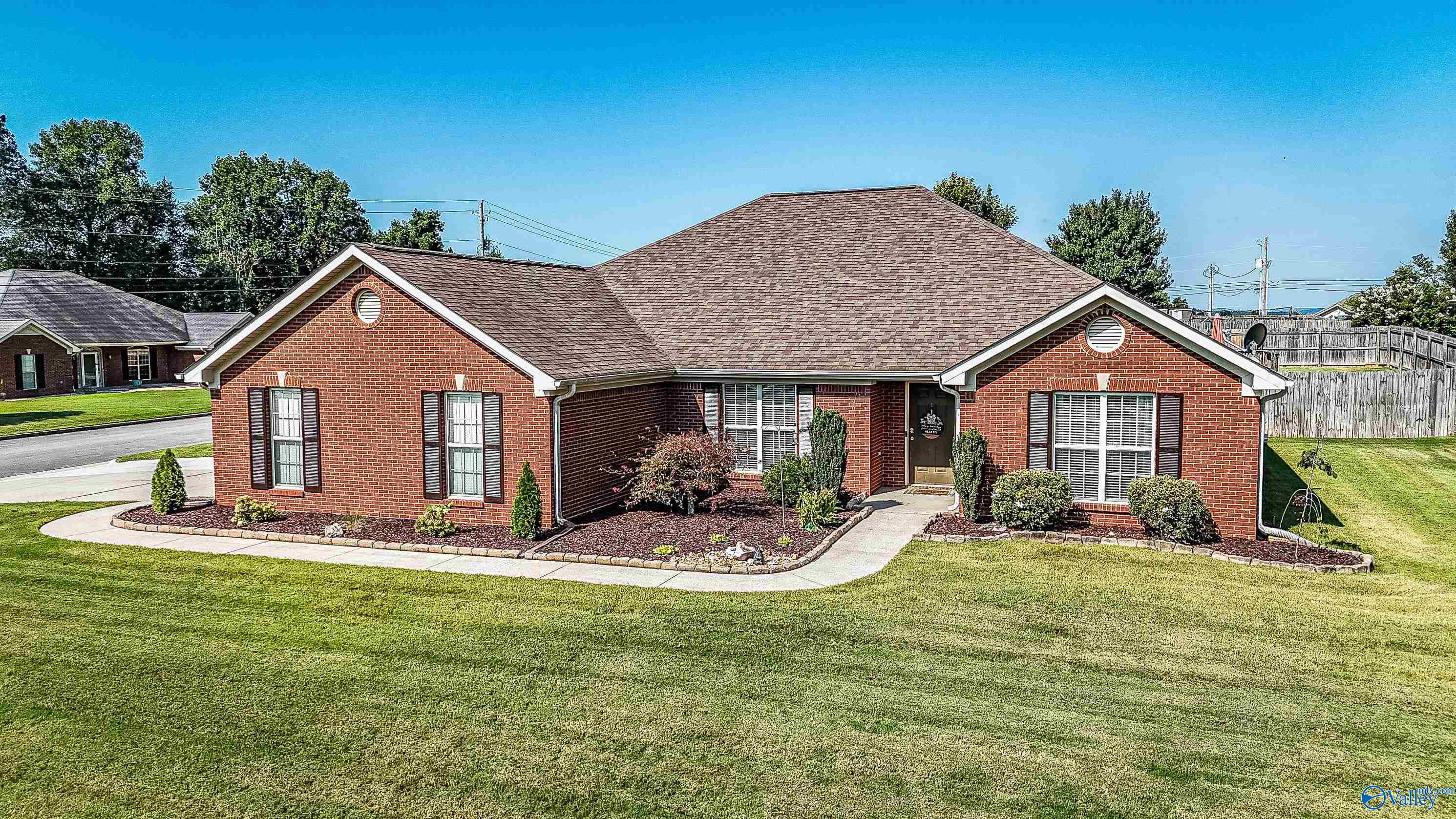 109 Shallowhill Road Huntsville Alabama United States, for Sale, residential,  , Down Home Real Estate llc