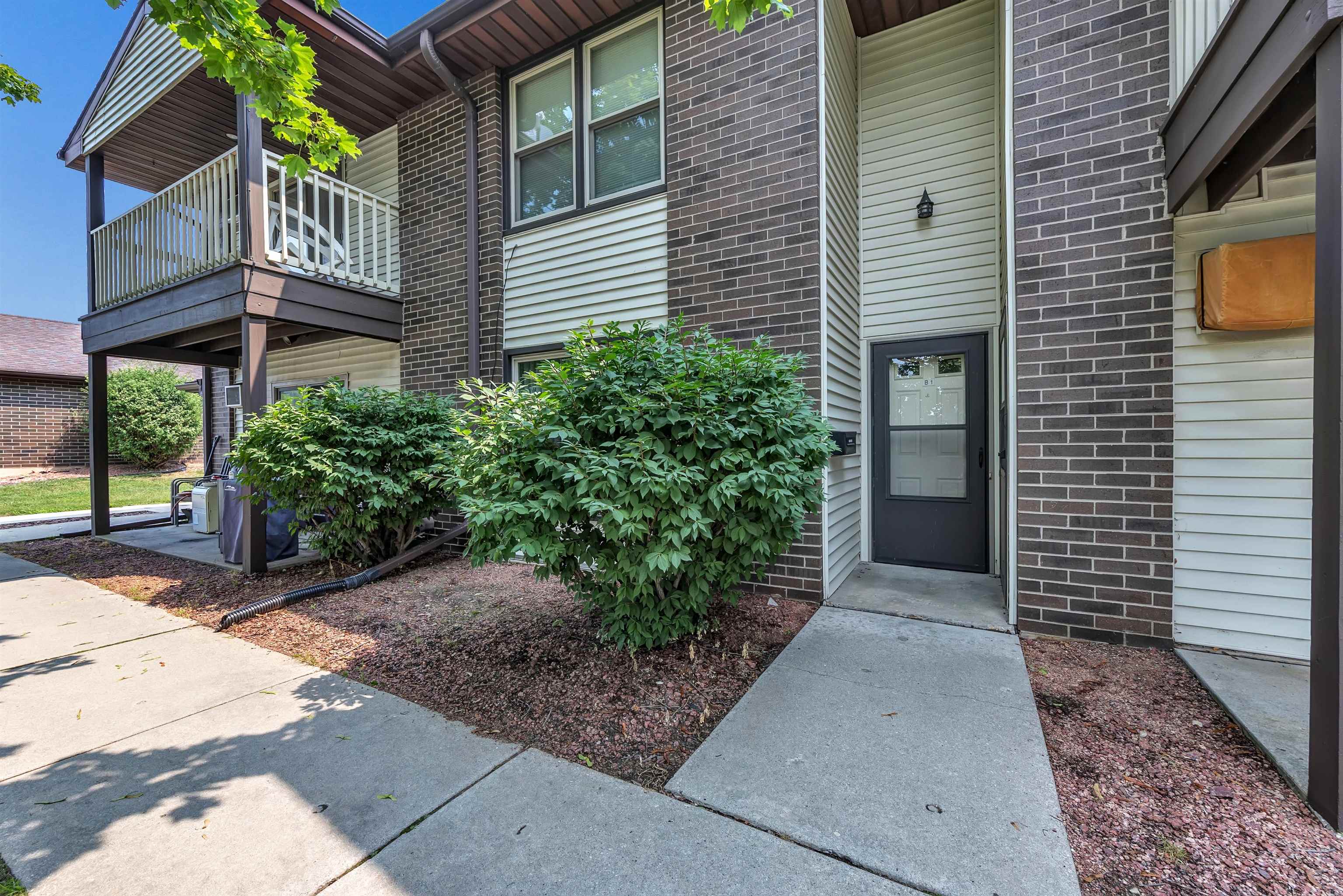 1045 MARVELLE Lane APT B1 Green Bay Wisconsin United States, for Sale, residential,  , Fireside Realty LLC